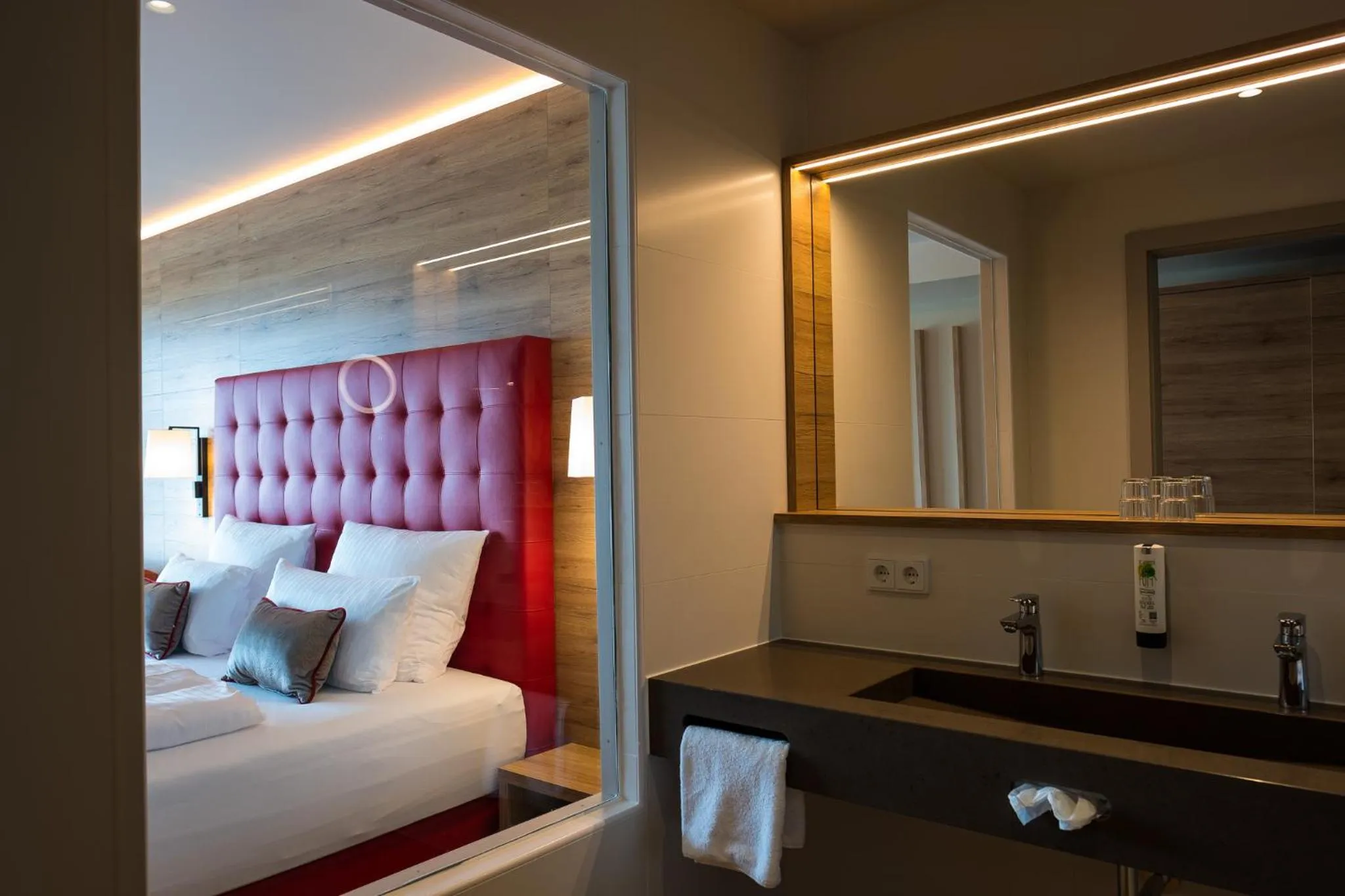 Bed in Rebhan's Business und Wellness Hotel