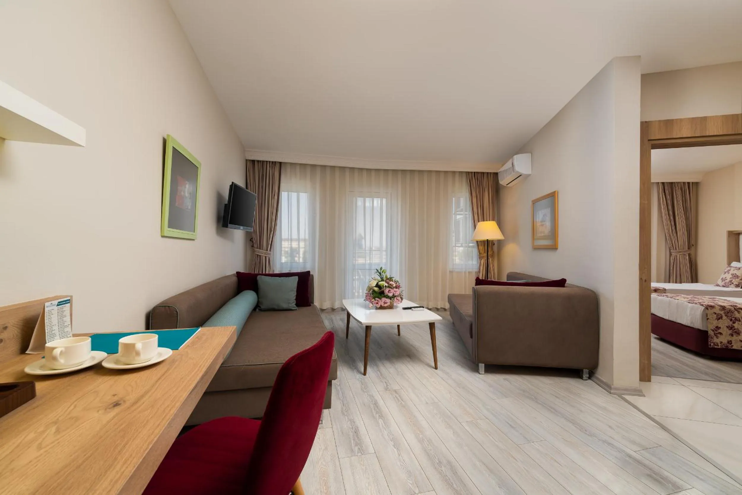 Royal Garden Beach Hotel