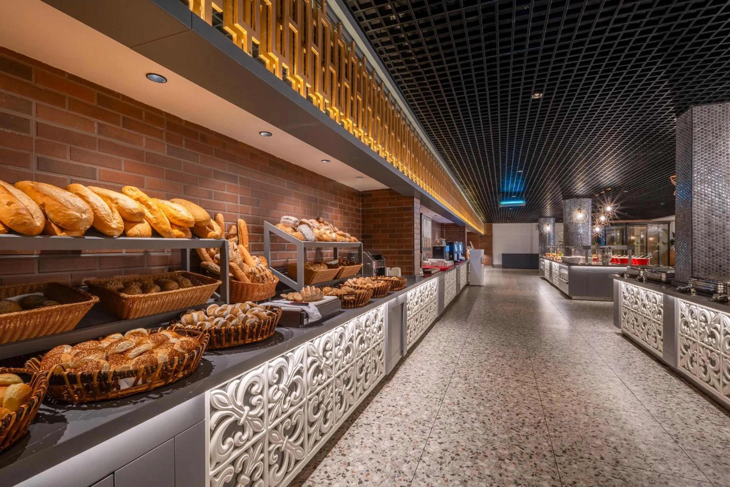 Royal Garden Beach Hotel