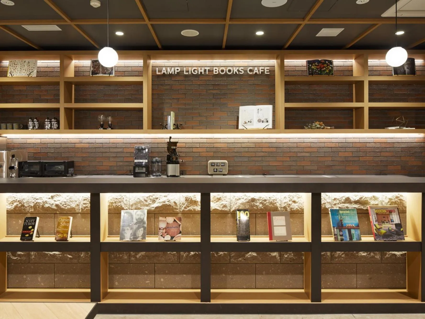 Area and facilities in LAMP LIGHT BOOKS HOTEL sapporo