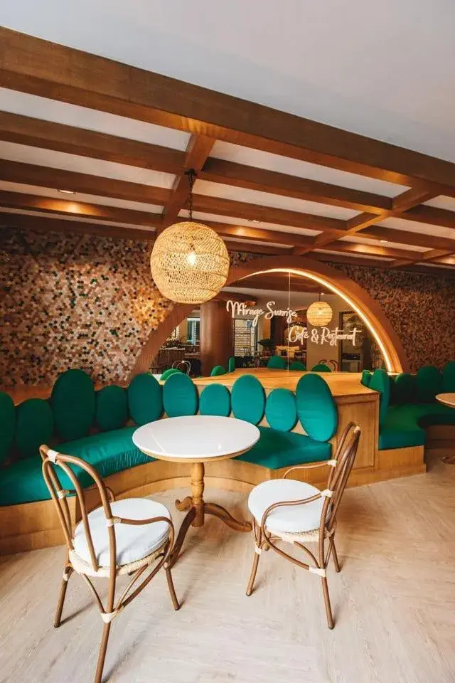 Restaurant/places to eat in The Proud Rawai Resort Restaurant/places to eat in The Proud Rawai Resort