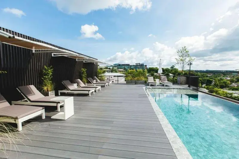 Swimming pool in The Proud Rawai Resort Swimming pool in The Proud Rawai Resort