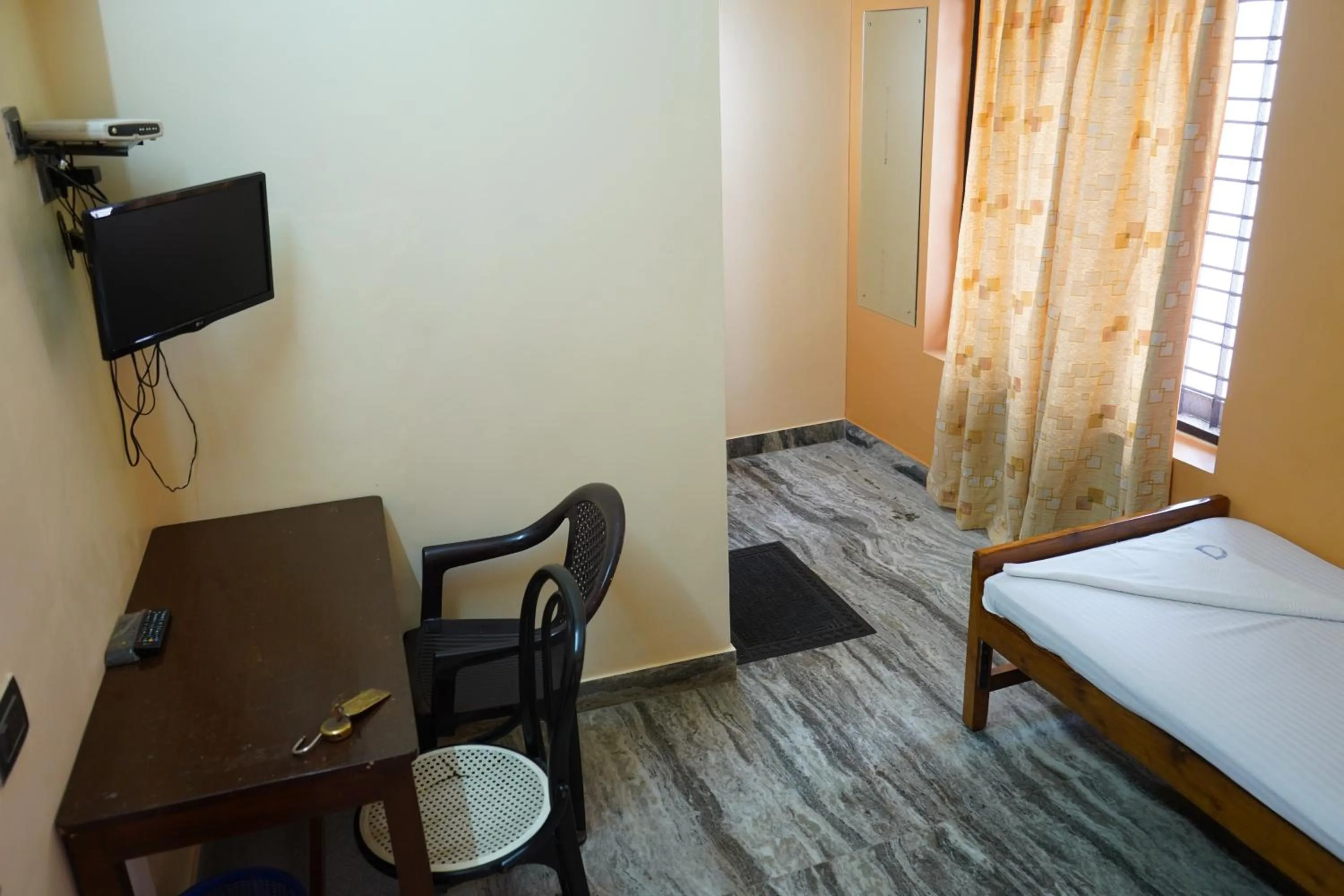 SANGEETHA TOURIST HOME