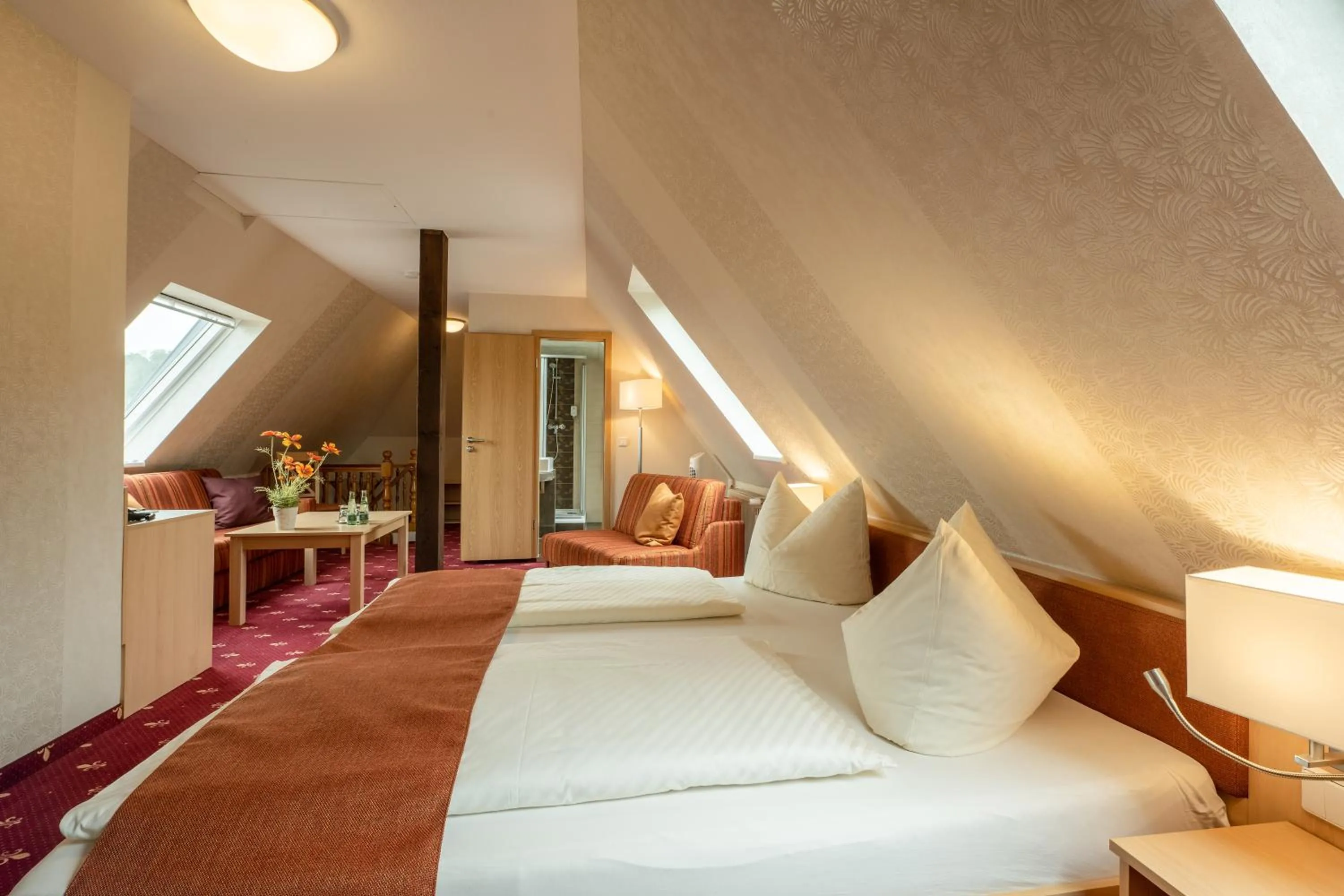 Photo of the whole room, Bed in Flair Hotel Villa Ilske