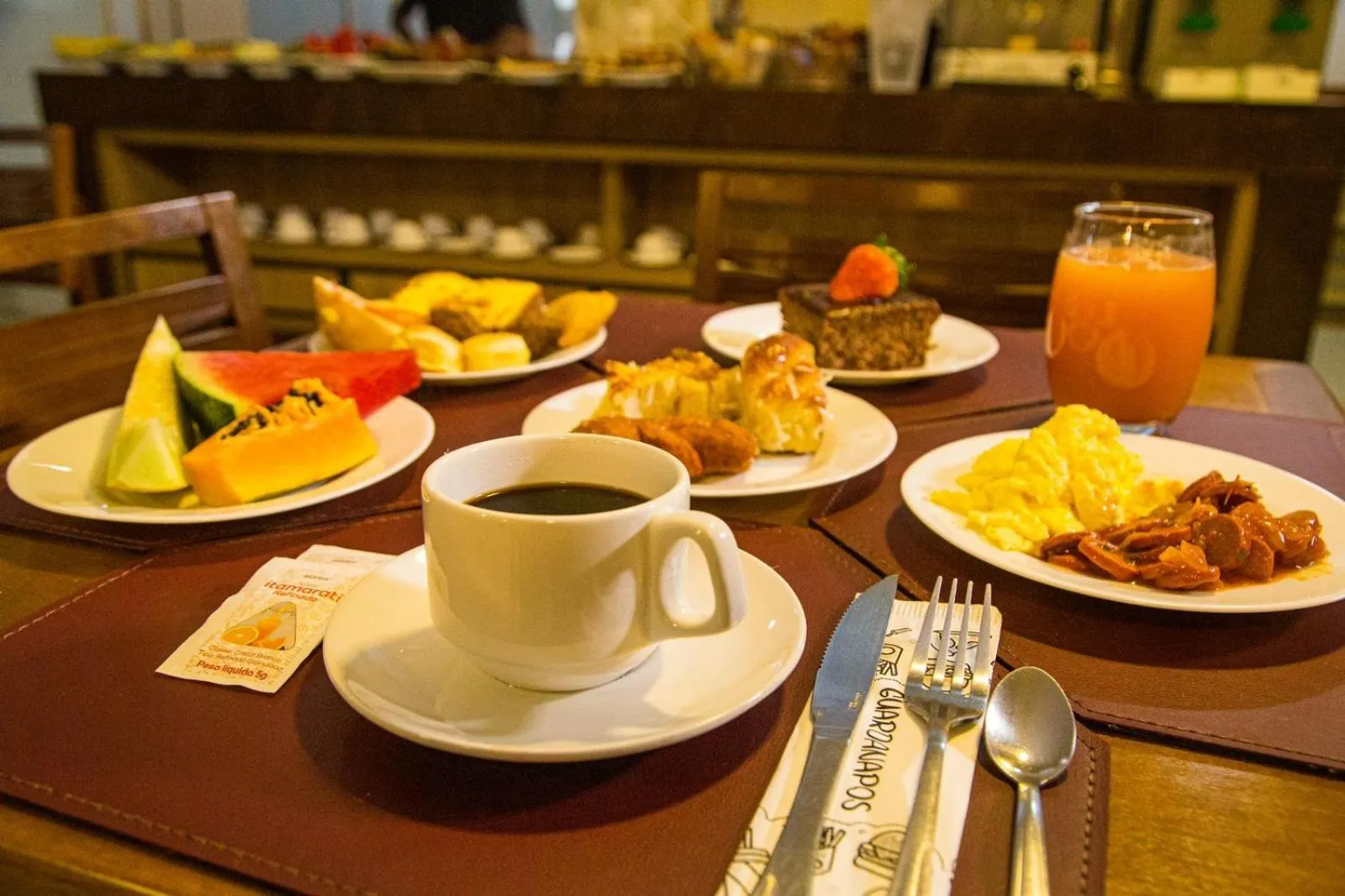 Food and drinks in Hotel Uipi