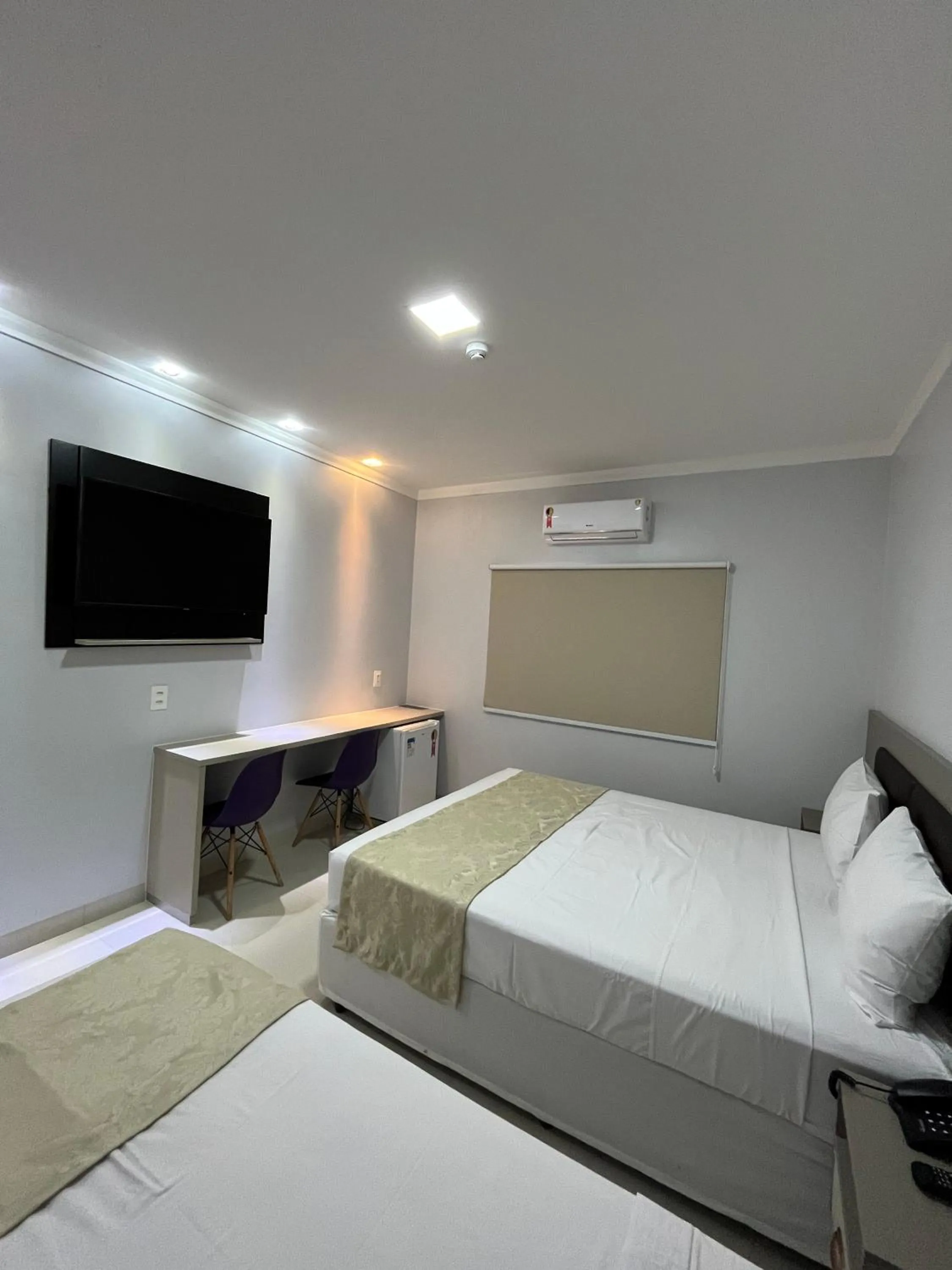 TV and multimedia, Bed in Hotel Uipi