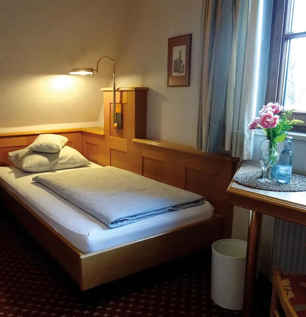 Bed in Hotel Eberbacher Hof