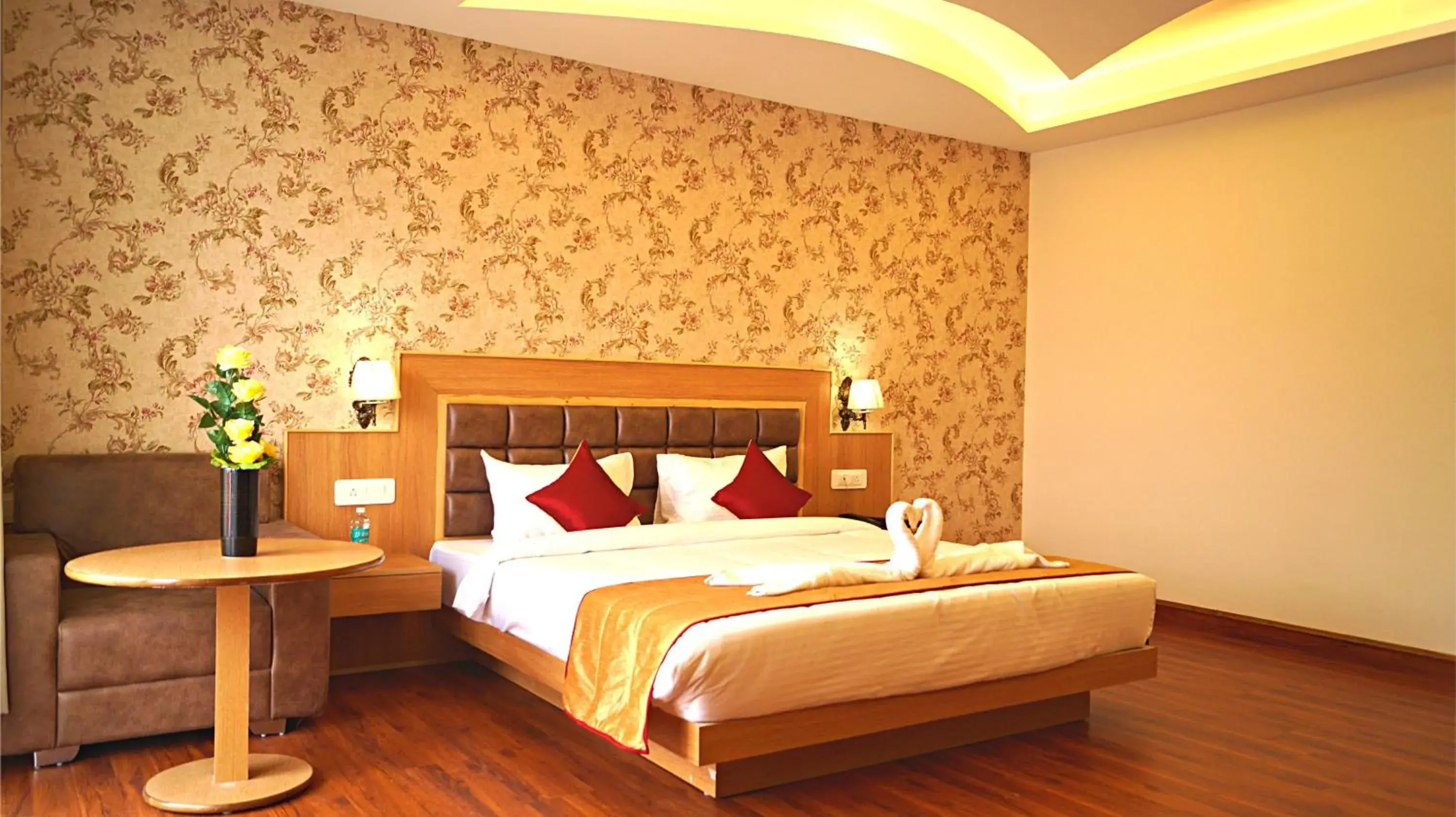 Bedroom in ShriGo Hotel Gangtok Bedroom in ShriGo Hotel Gangtok