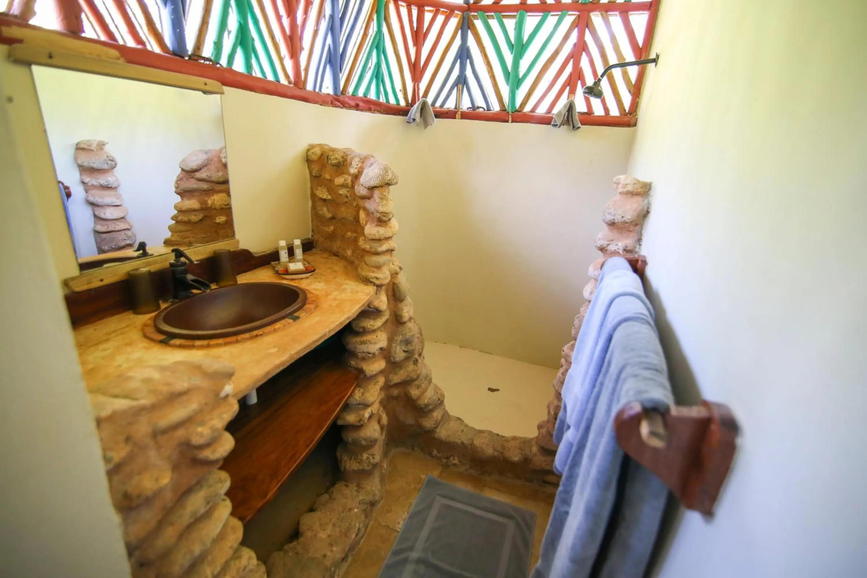 Bathroom in Tingalaya's Retreat