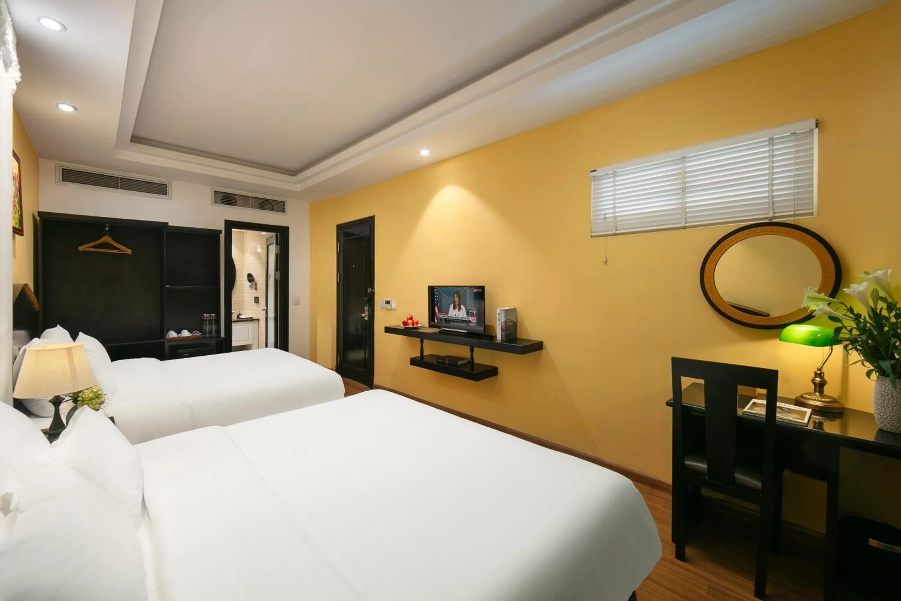 Bed in Hanoi Harmonia Hotel & Spa