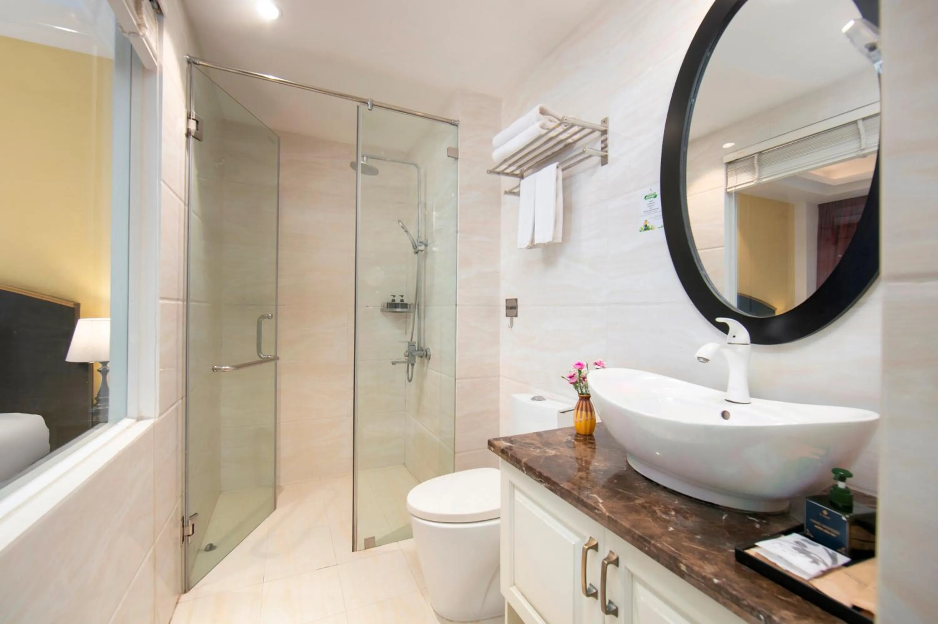 Toilet in Hanoi Harmonia Hotel & Spa