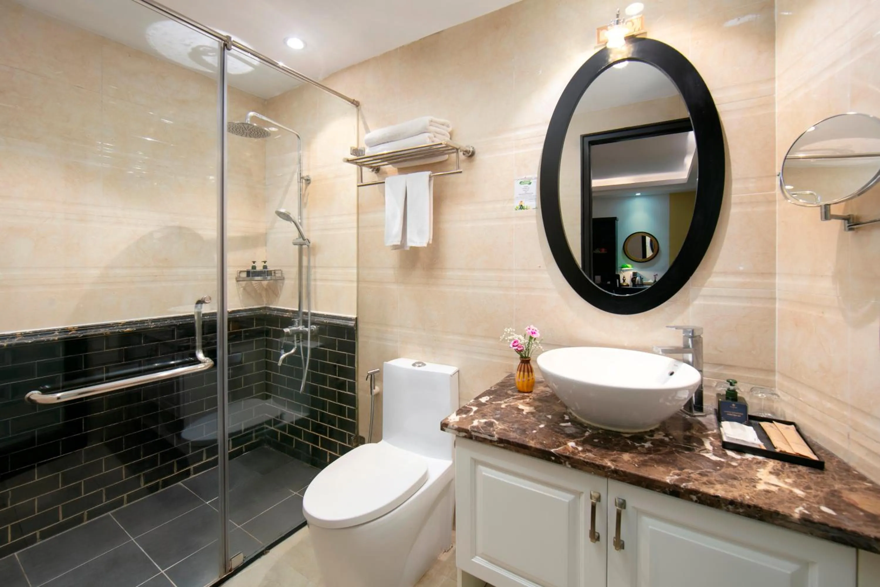 Shower in Hanoi Harmonia Hotel & Spa