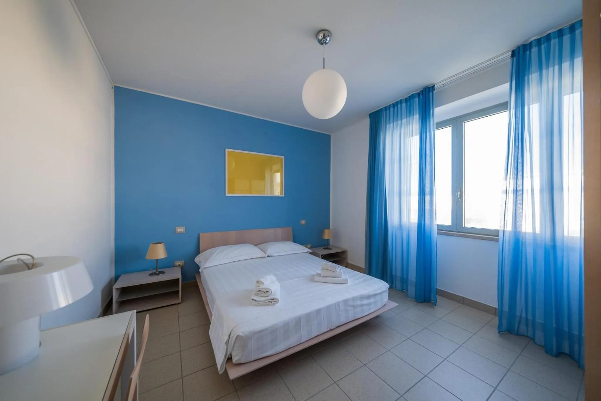 Bedroom, Bed in Solidago Residence