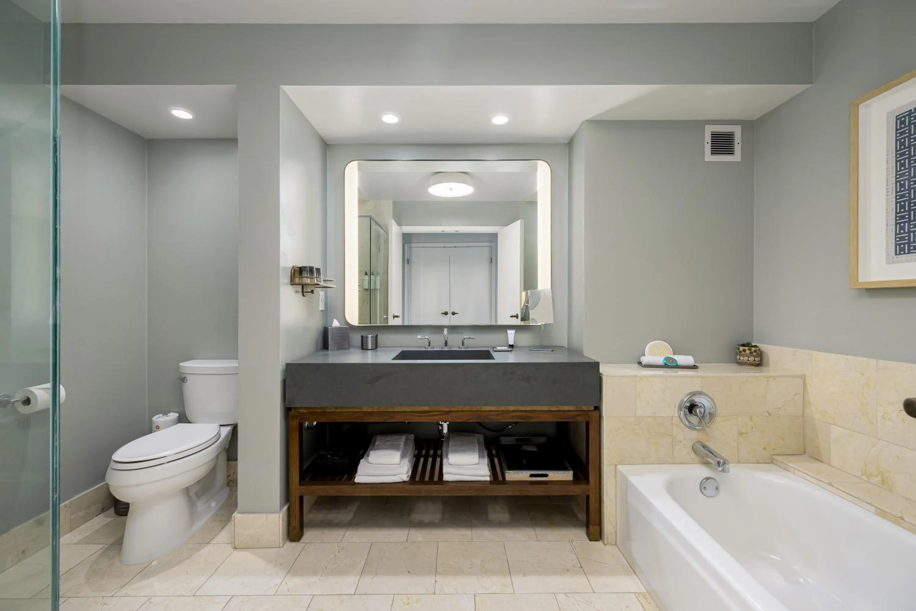 Shower in Grand Hyatt Indian Wells Resort & Villas