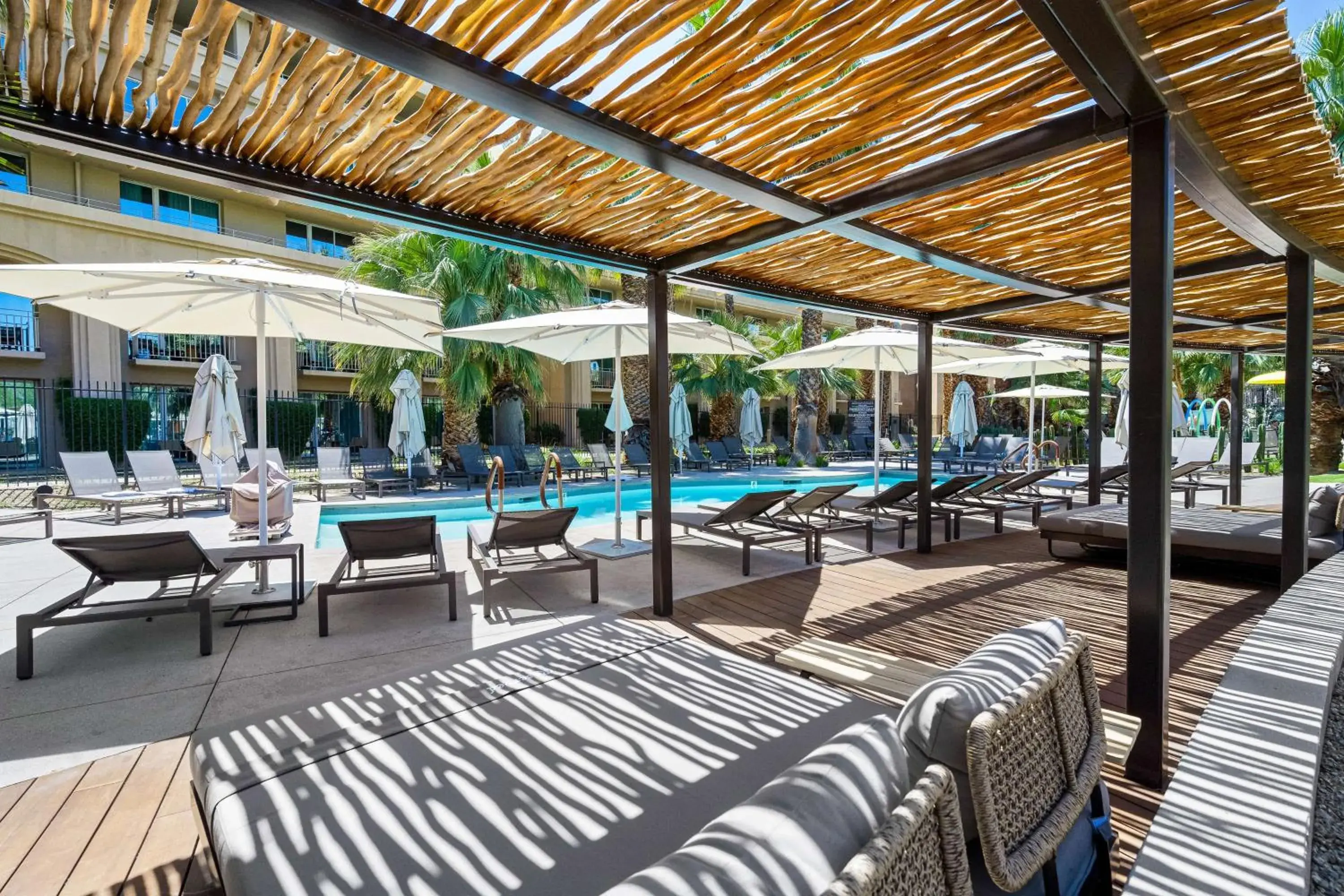 Swimming pool in Grand Hyatt Indian Wells Resort & Villas Swimming pool in Grand Hyatt Indian Wells Resort & Villas