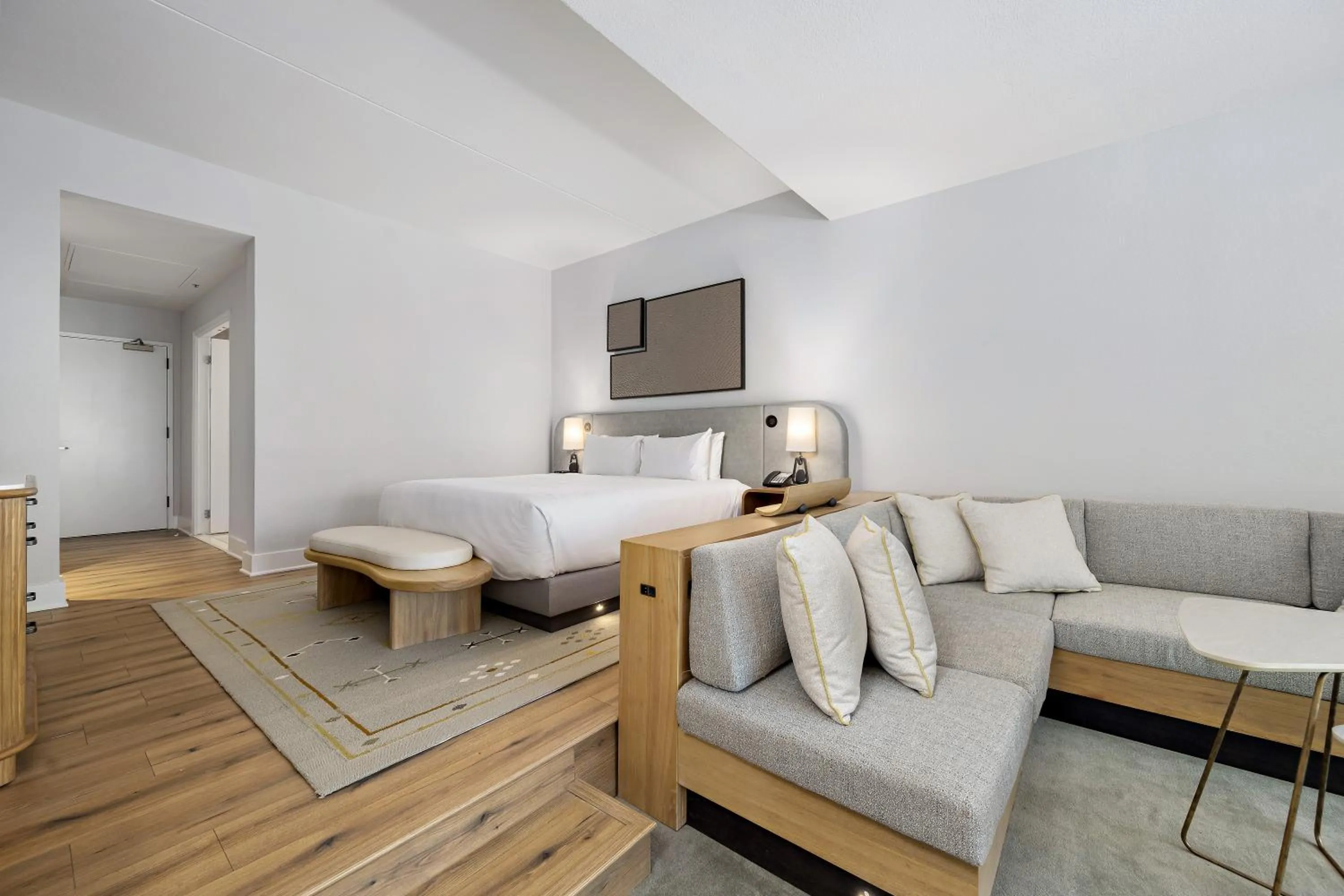 Bed in Grand Hyatt Indian Wells Resort & Villas