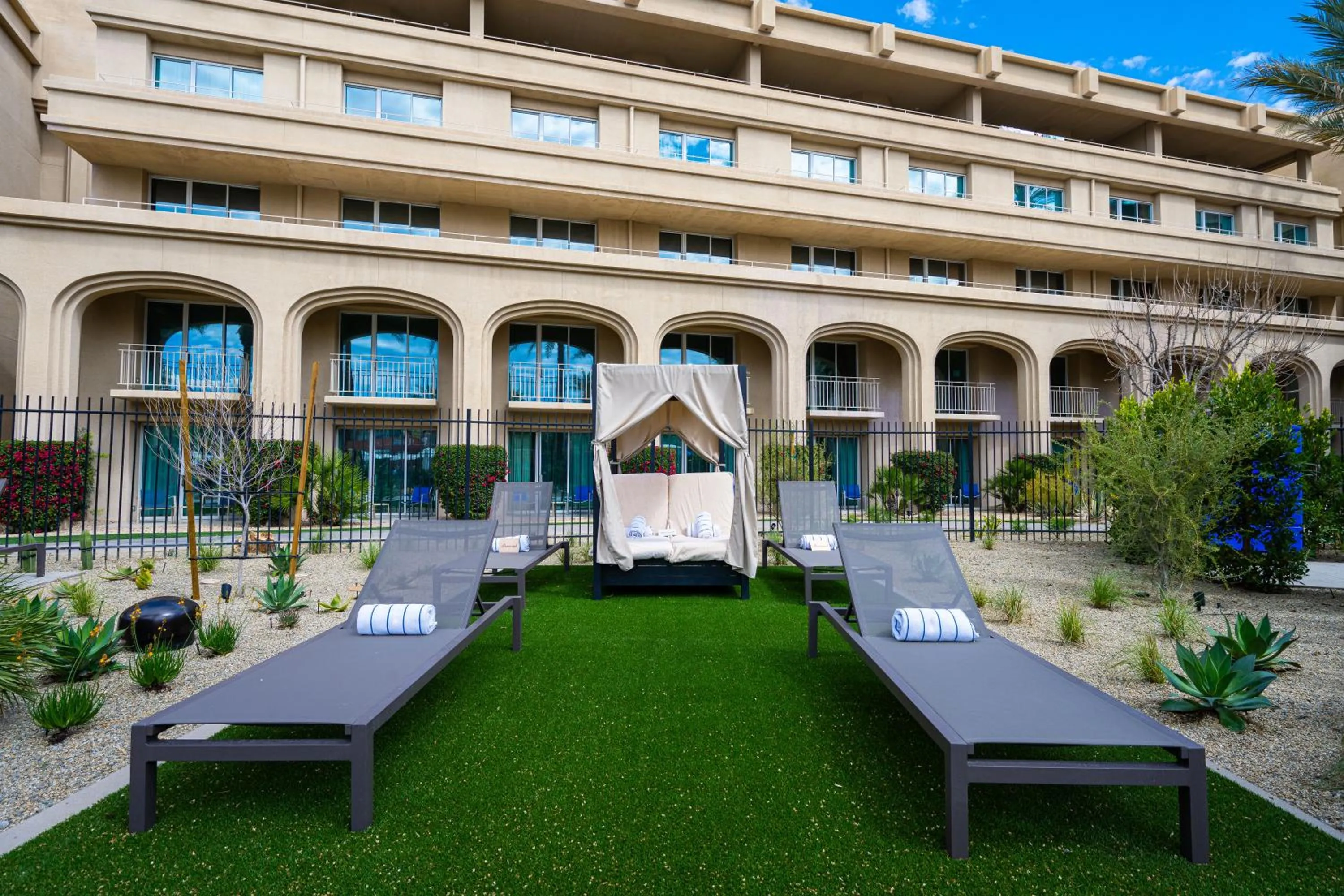 Property building in Grand Hyatt Indian Wells Resort & Villas