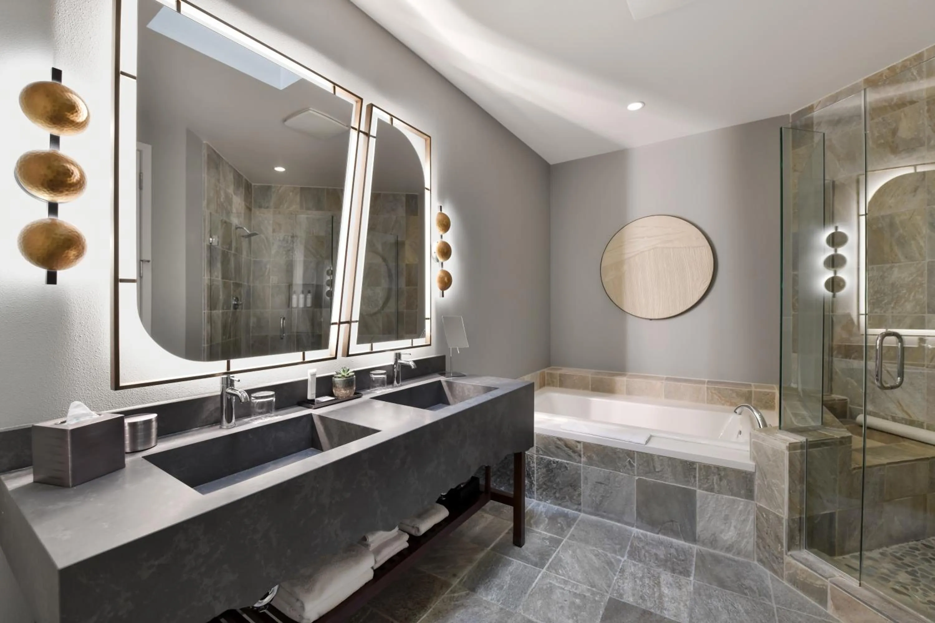 Bathroom in Grand Hyatt Indian Wells Resort & Villas