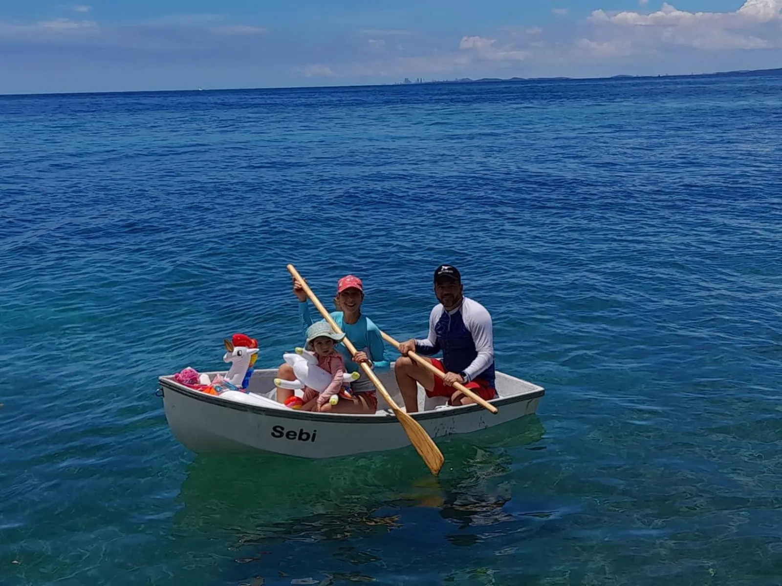 People in Hotel Isla Del Pirata