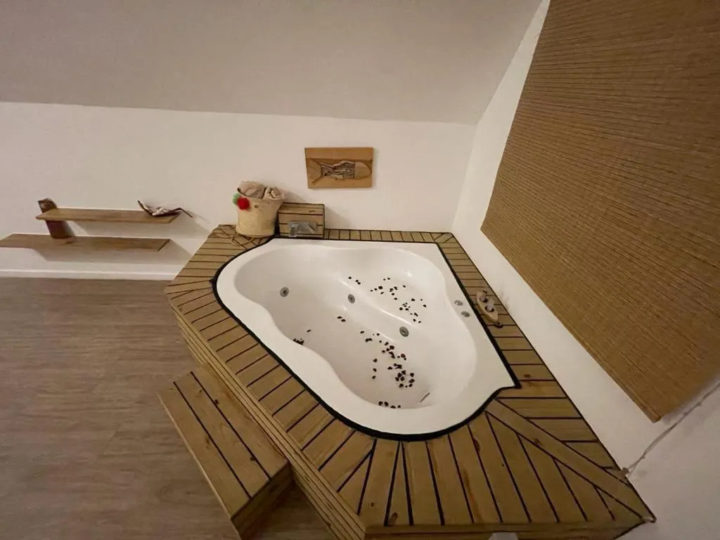 Bath in Punta Rucia Lodge Hotel Boutique & Spa