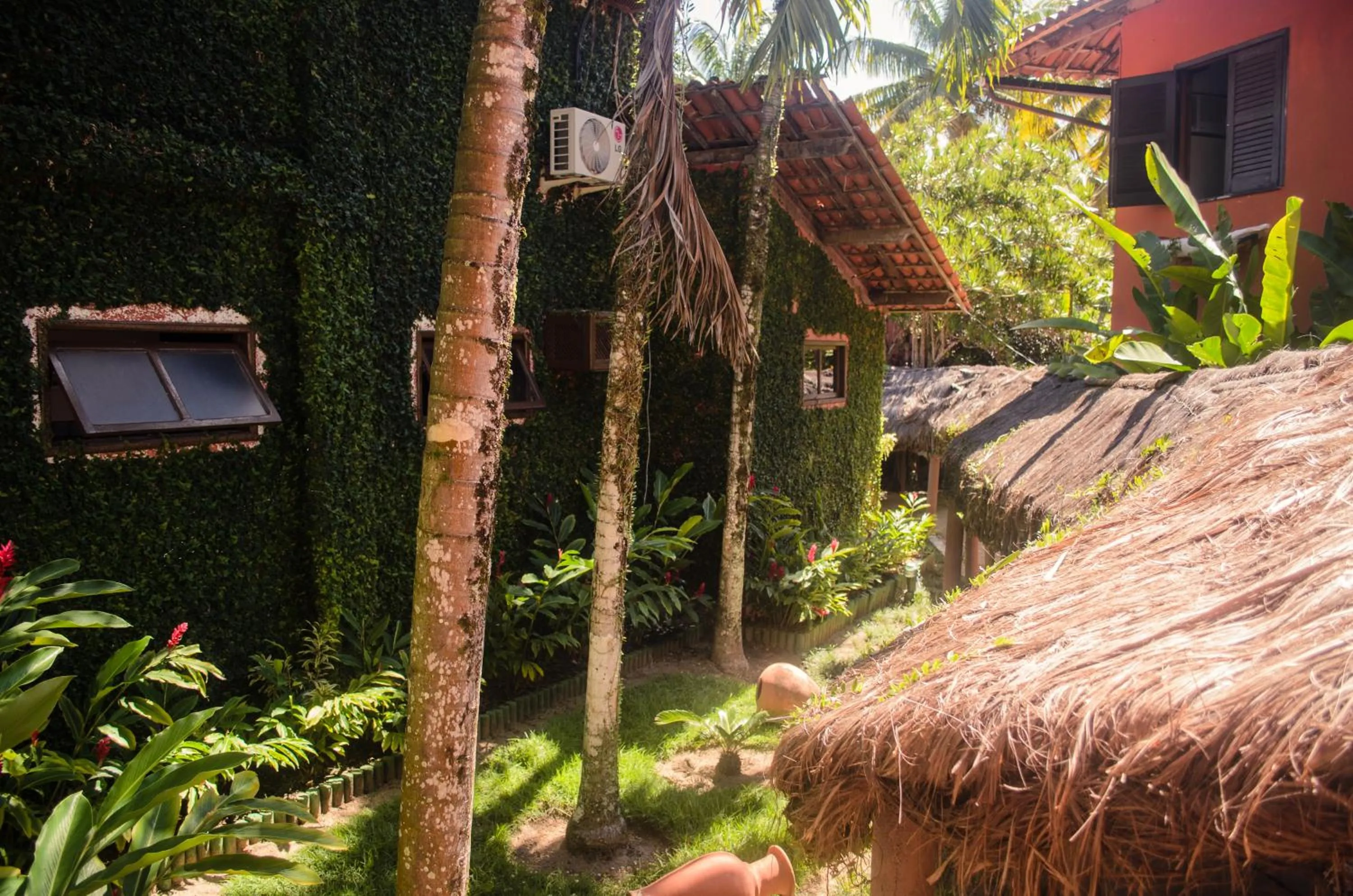 Garden view in Hotel Porto do Zimbo