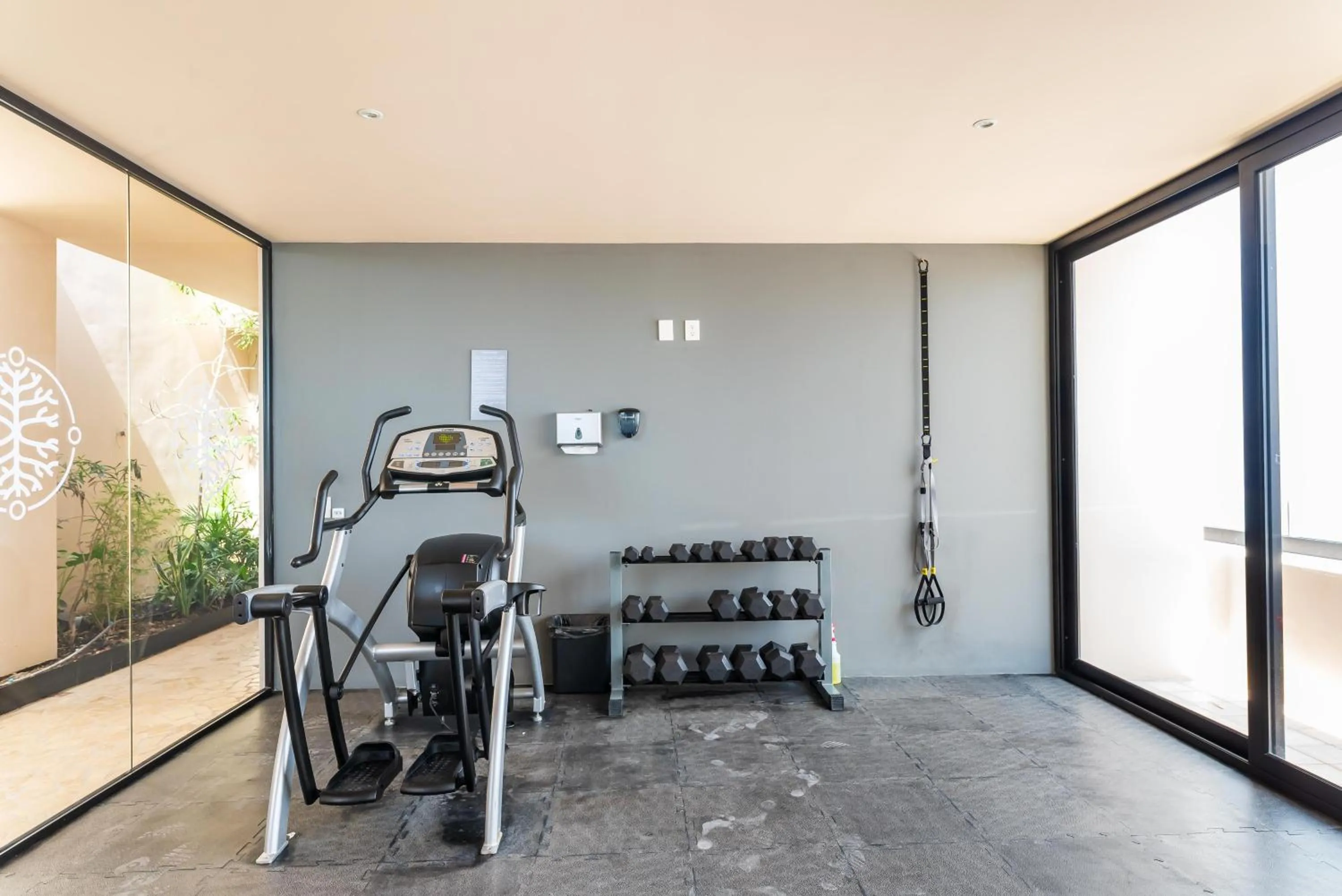 Fitness centre/facilities in Kaab South Beach by The Spot Rentals