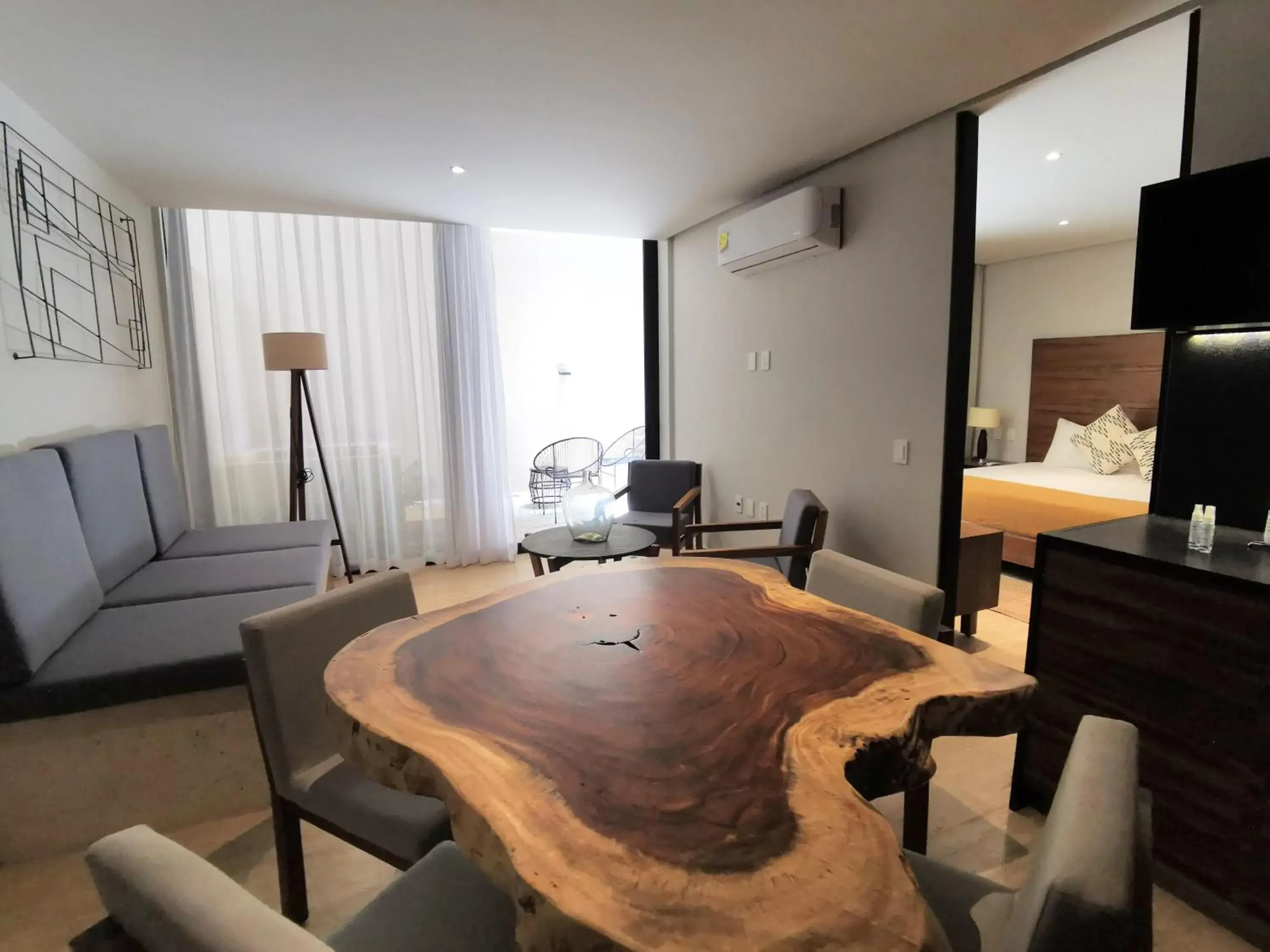 Luxury One Bedroom with Private Plunge Pool in Terrace in Kaab South Beach by The Spot Rentals Luxury One Bedroom with Private Plunge Pool in Terrace in Kaab South Beach by The Spot Rentals