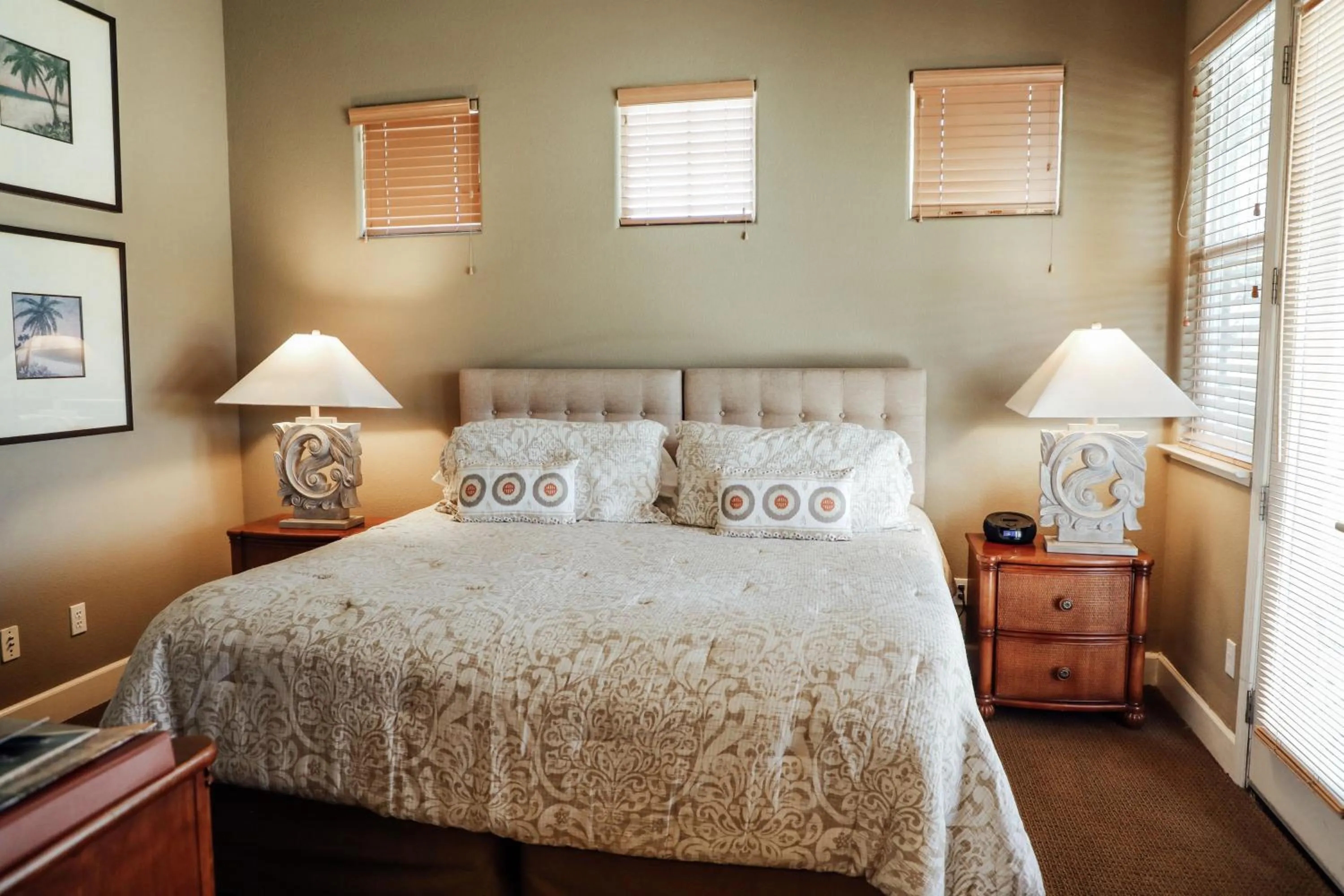 Bed in Gateway Hotel, Trademark Collection by Wyndham