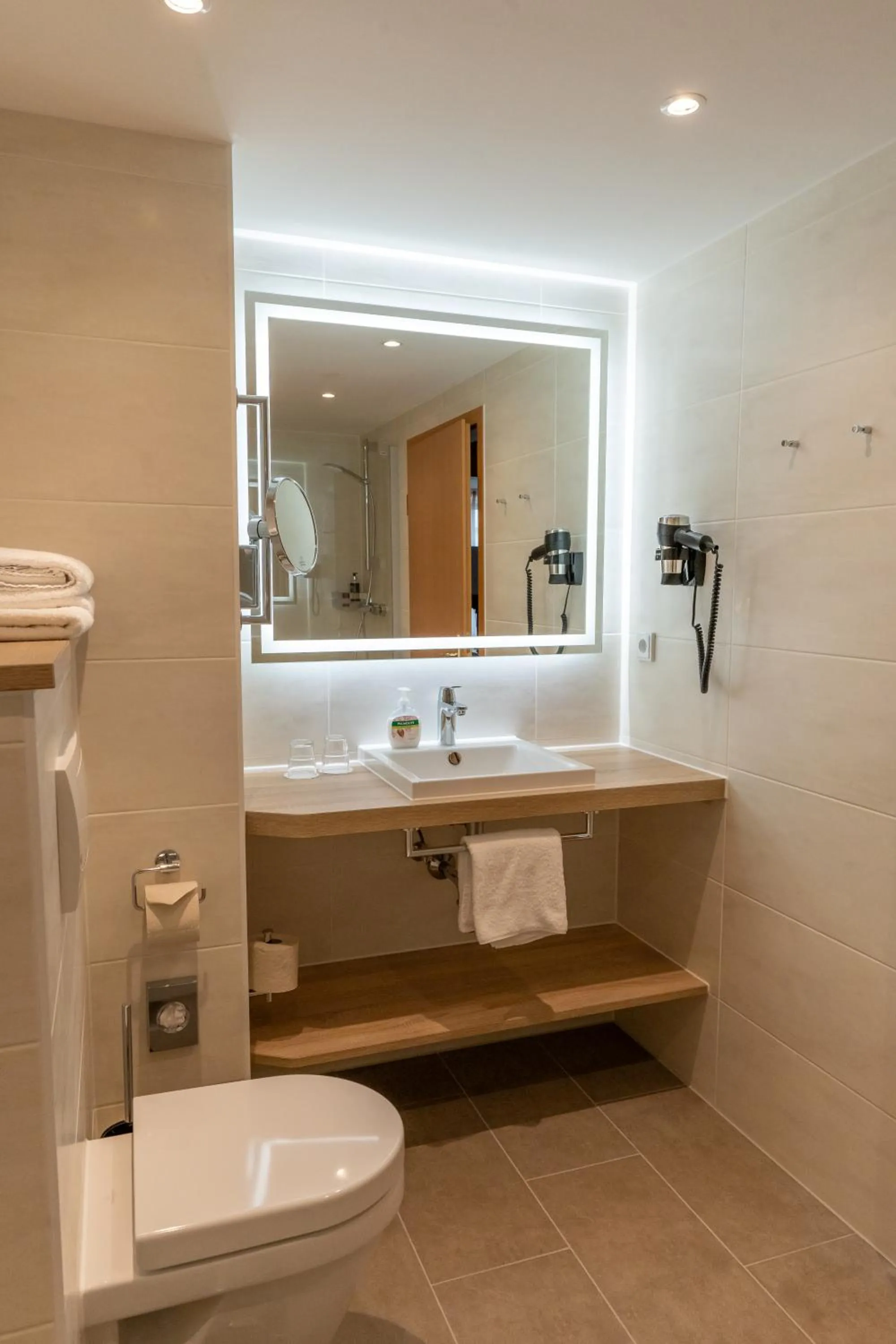 Bathroom in Flair Hotel Stadt Höxter