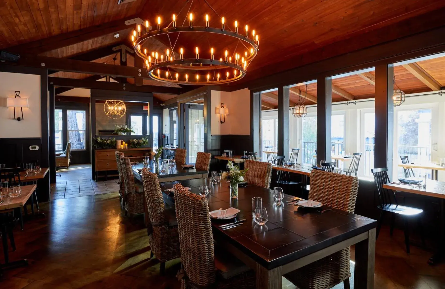 Restaurant/places to eat in The Stavrand Restaurant/places to eat in The Stavrand