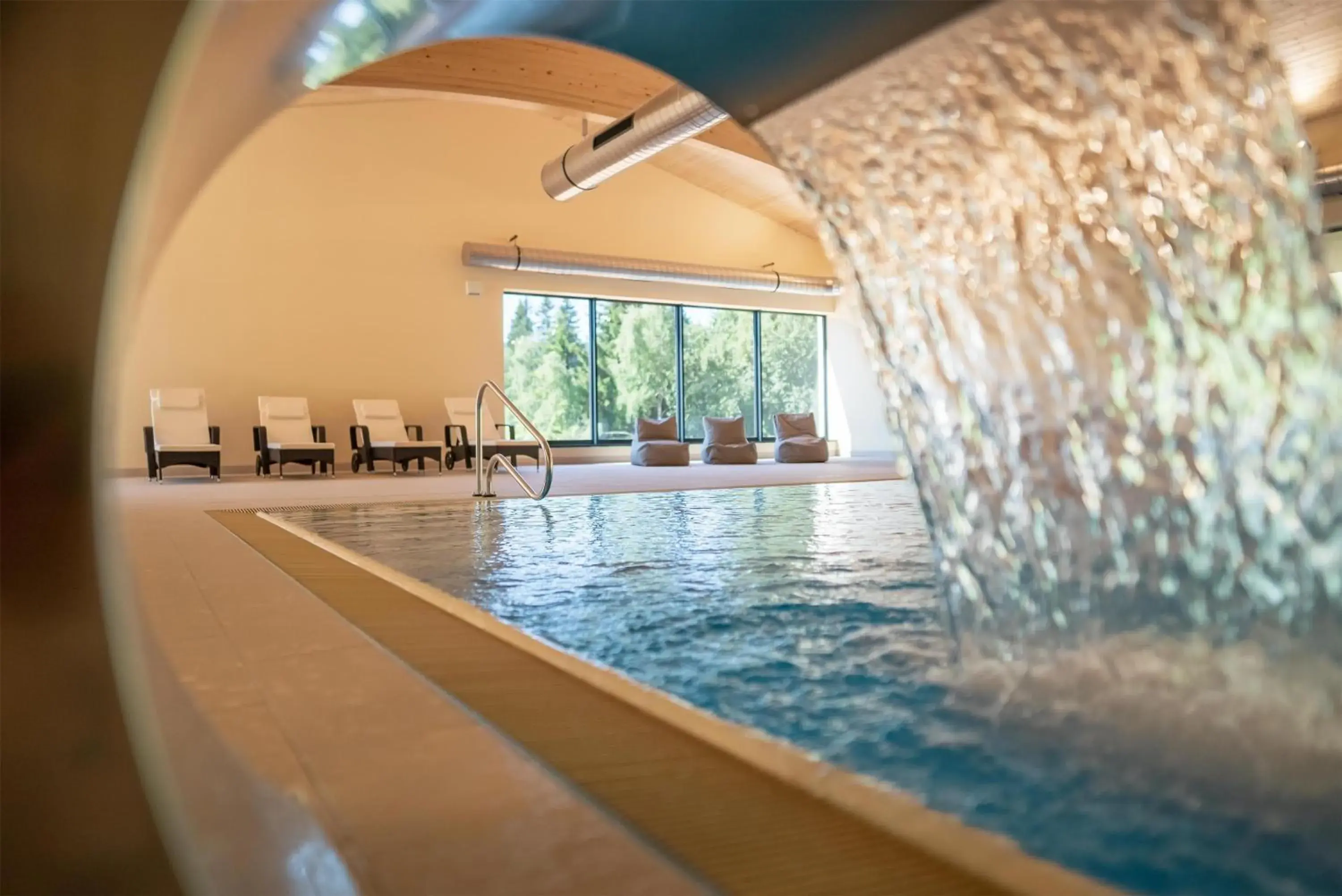 Pool view in Best Western Ahorn Hotel Oberwiesenthal – Adults Only Pool view in Best Western Ahorn Hotel Oberwiesenthal – Adults Only