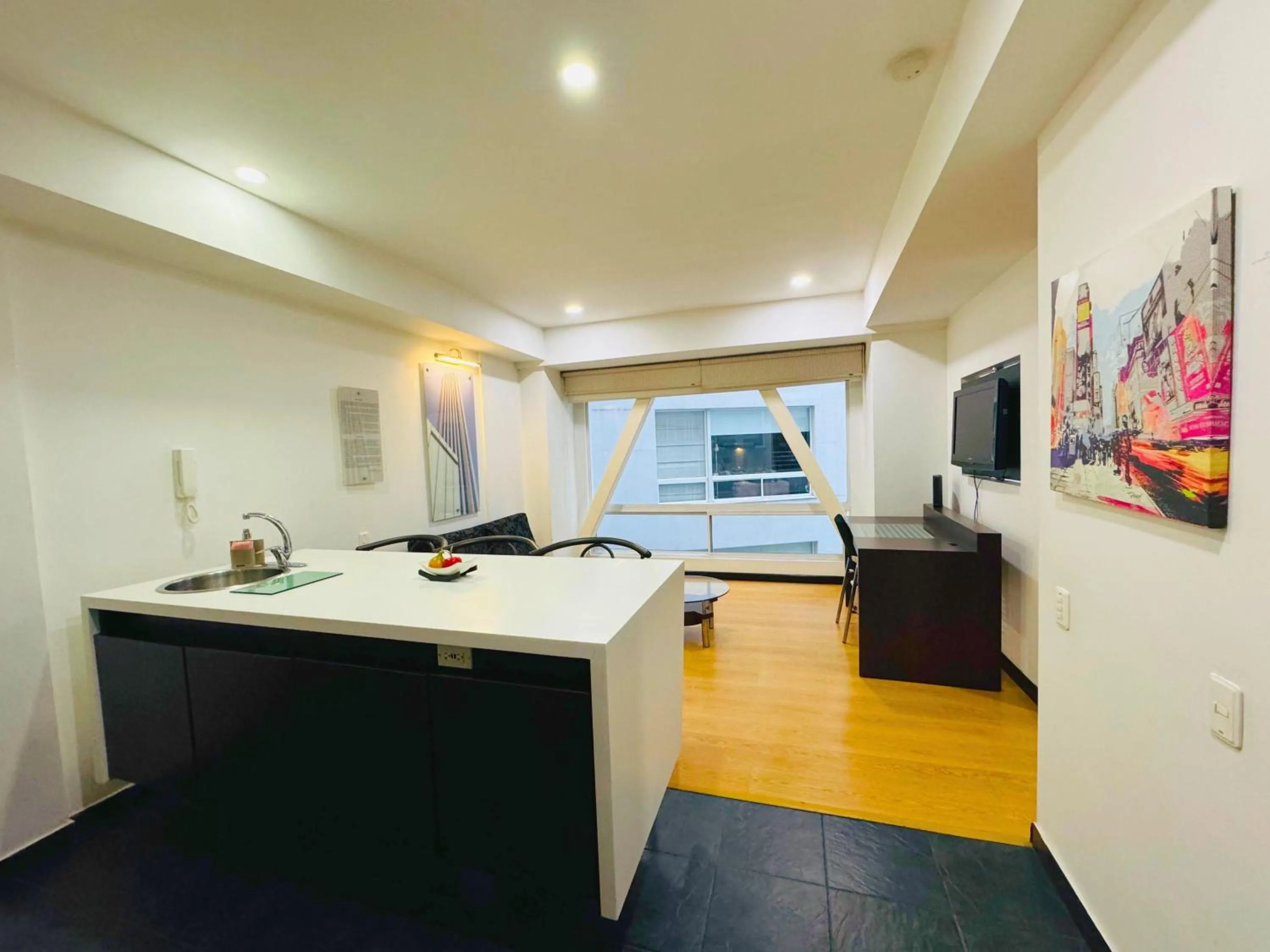 Kitchen or kitchenette in Aparta Suite Continental Bogotá