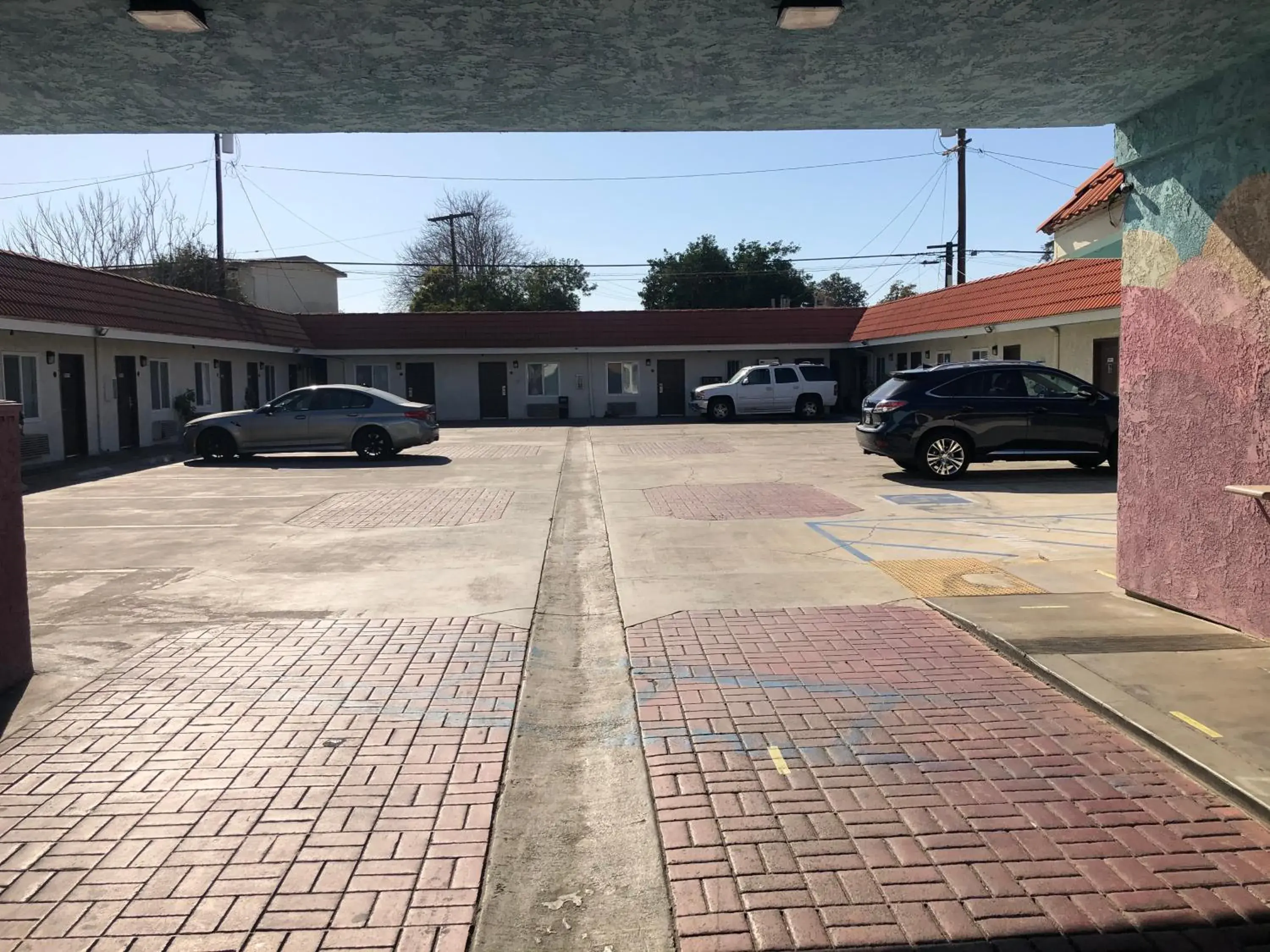 Property building in The Fly Inn Motel