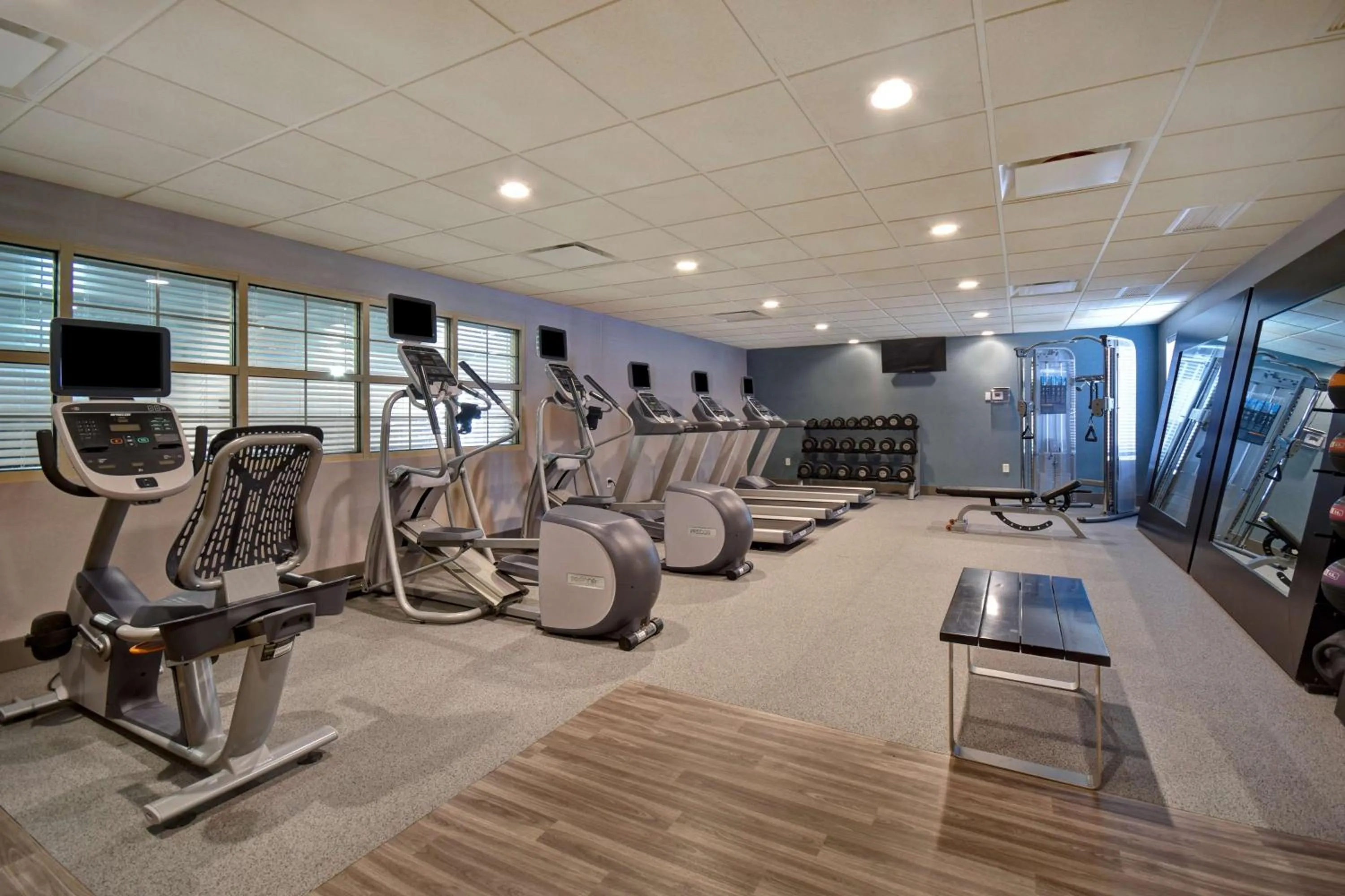 Fitness centre/facilities in Homewood Suites by Hilton Hartford / Southington CT