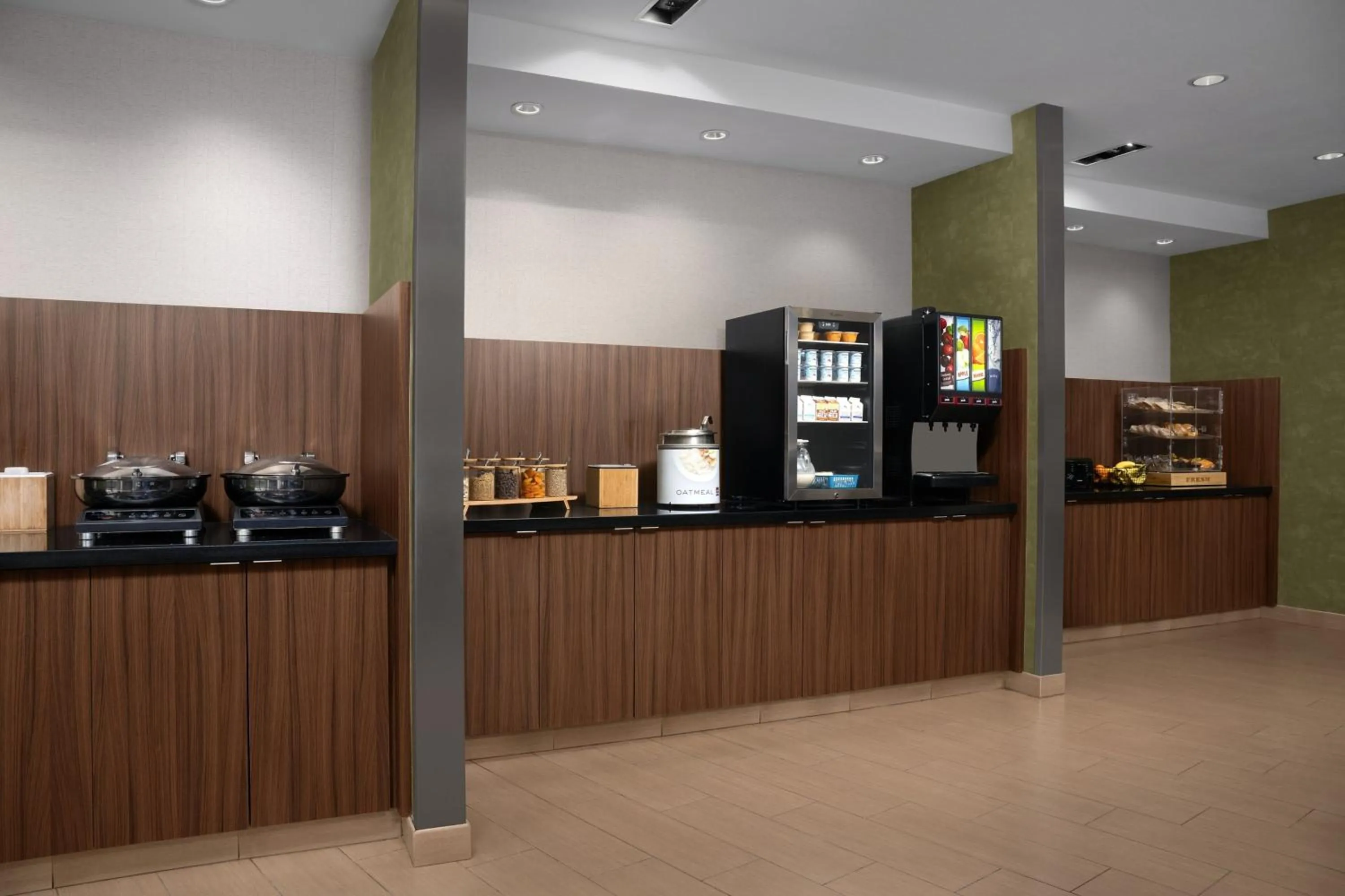 Breakfast in Fairfield Inn & Suites By Marriott Sioux Falls Airport