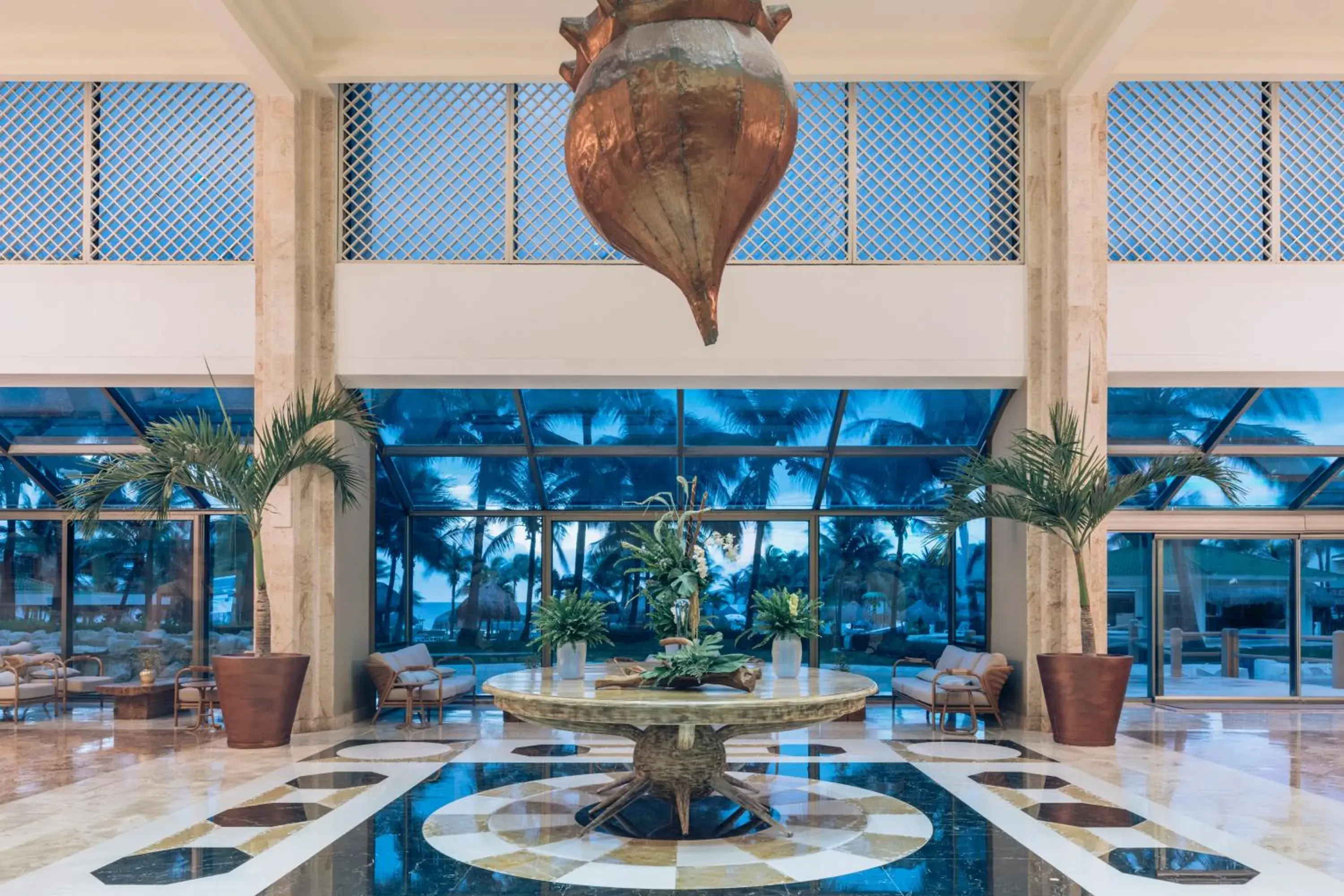 Lobby or reception in Iberostar Selection Cancun - All Inclusive Lobby or reception in Iberostar Selection Cancun - All Inclusive