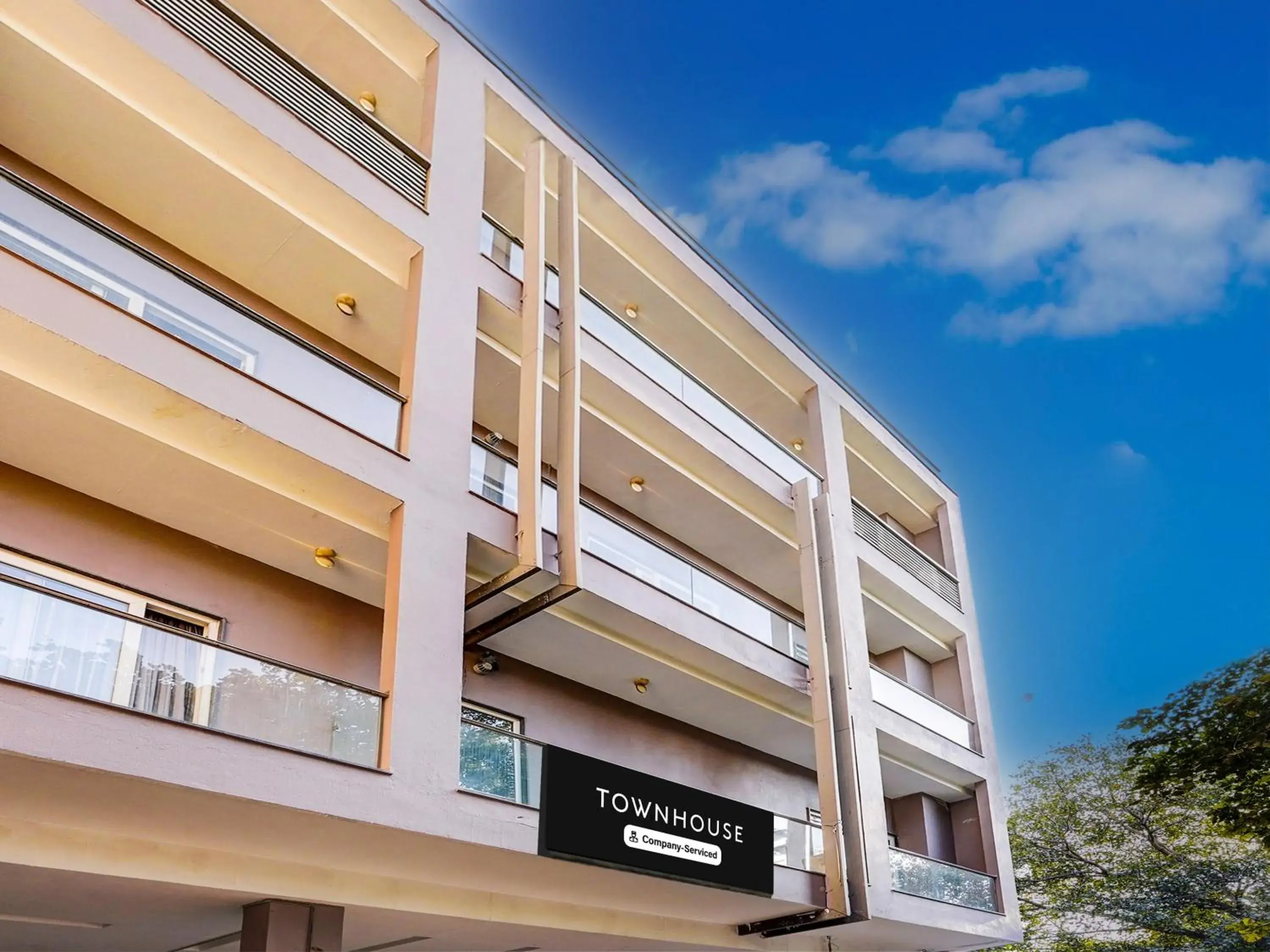 Facade/entrance in Super Townhouse Pitampura West Enclave Facade/entrance in Super Townhouse Pitampura West Enclave