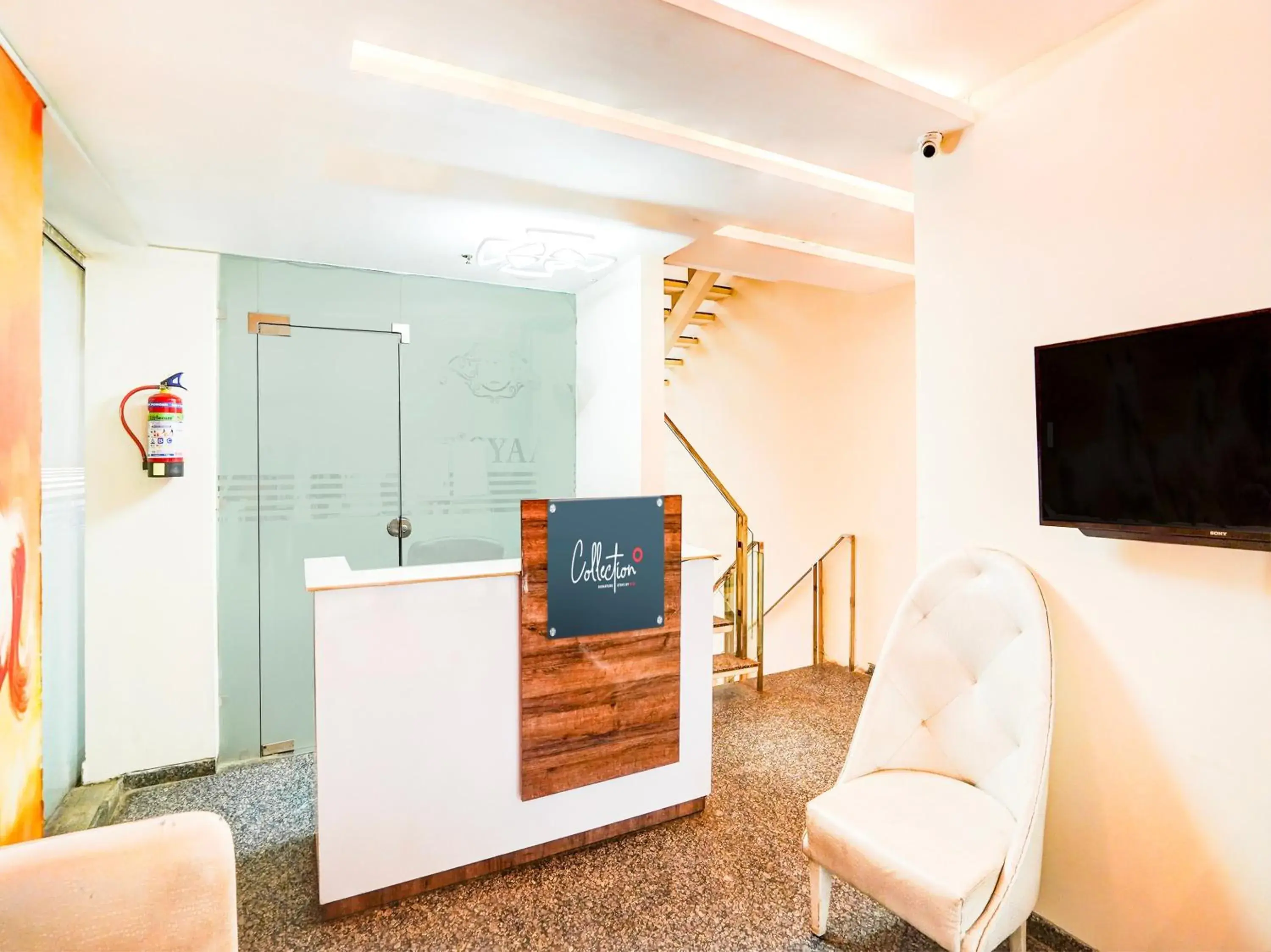 Lobby or reception in Super Townhouse Pitampura West Enclave Lobby or reception in Super Townhouse Pitampura West Enclave