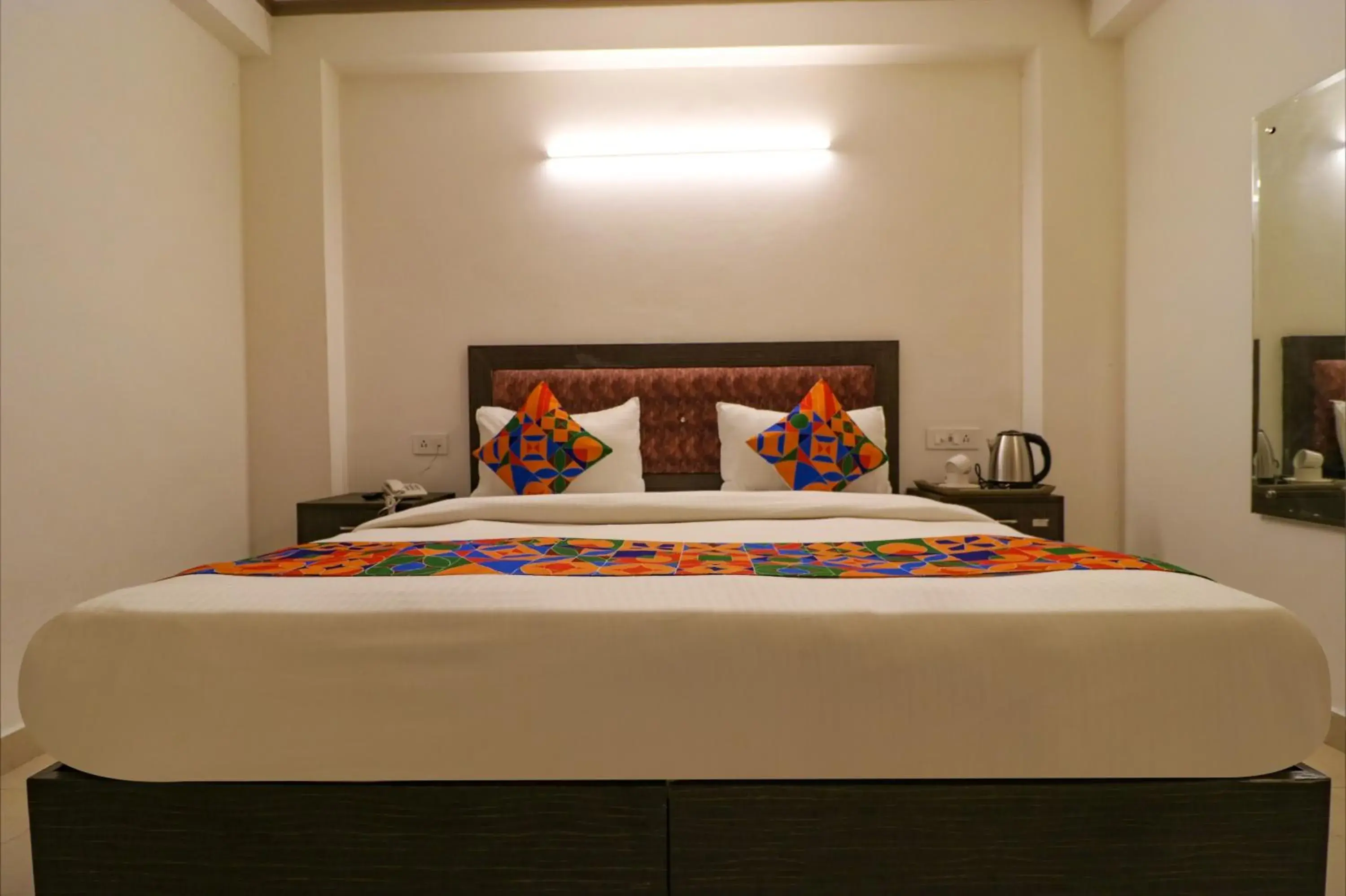 Bed in FabHotel Dolphin International - Nr IGI Airport New Delhi Bed in FabHotel Dolphin International - Nr IGI Airport New Delhi