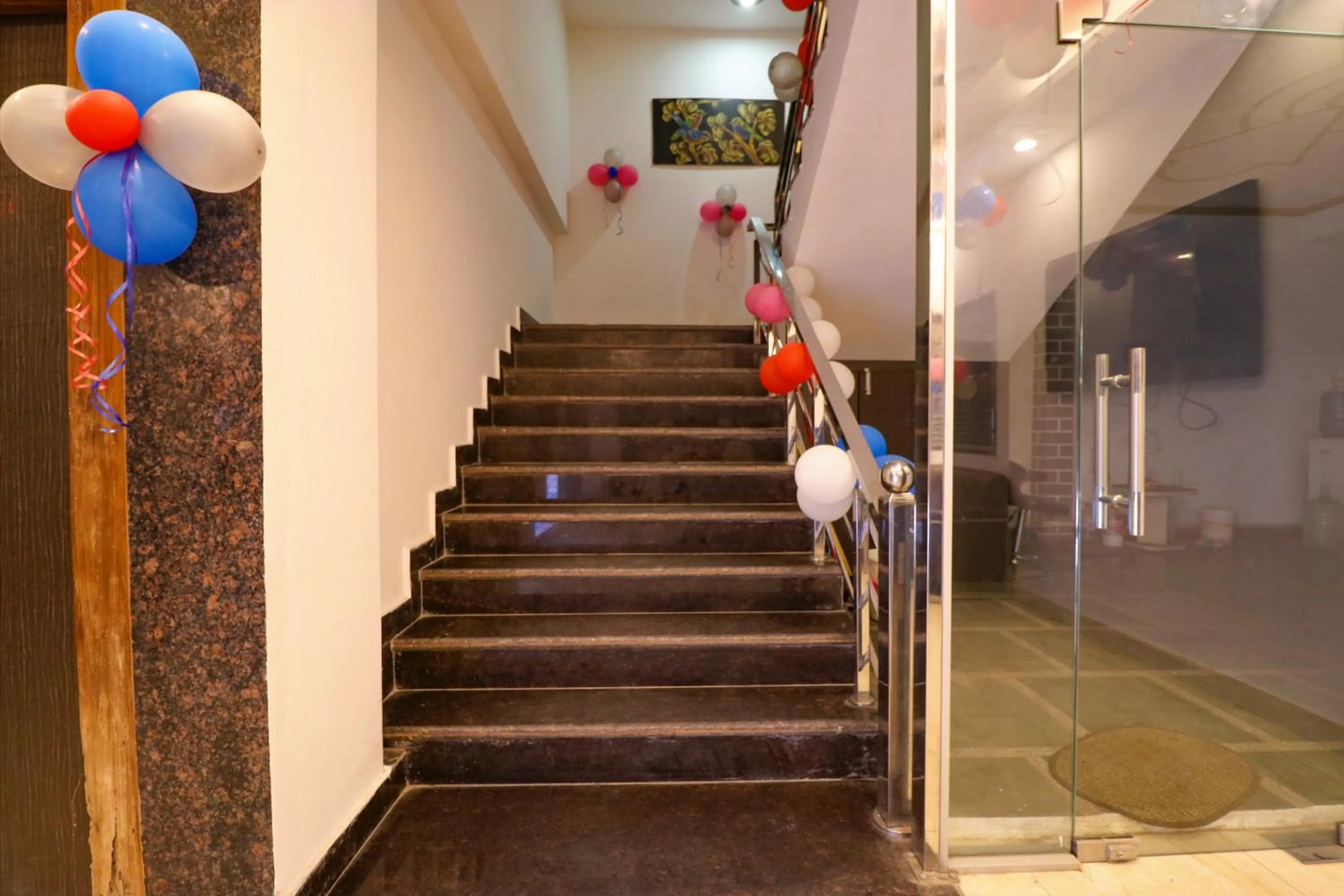 Lobby or reception in FabHotel Dolphin International - Nr IGI Airport New Delhi