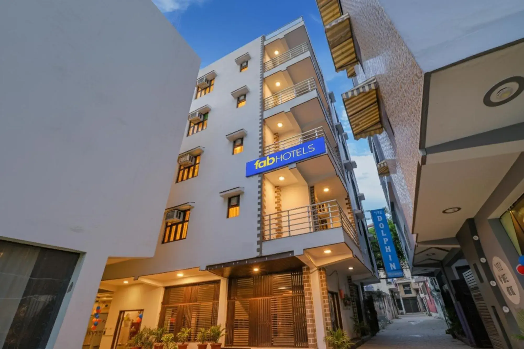 Facade/entrance in FabHotel Dolphin International - Nr IGI Airport New Delhi Facade/entrance in FabHotel Dolphin International - Nr IGI Airport New Delhi