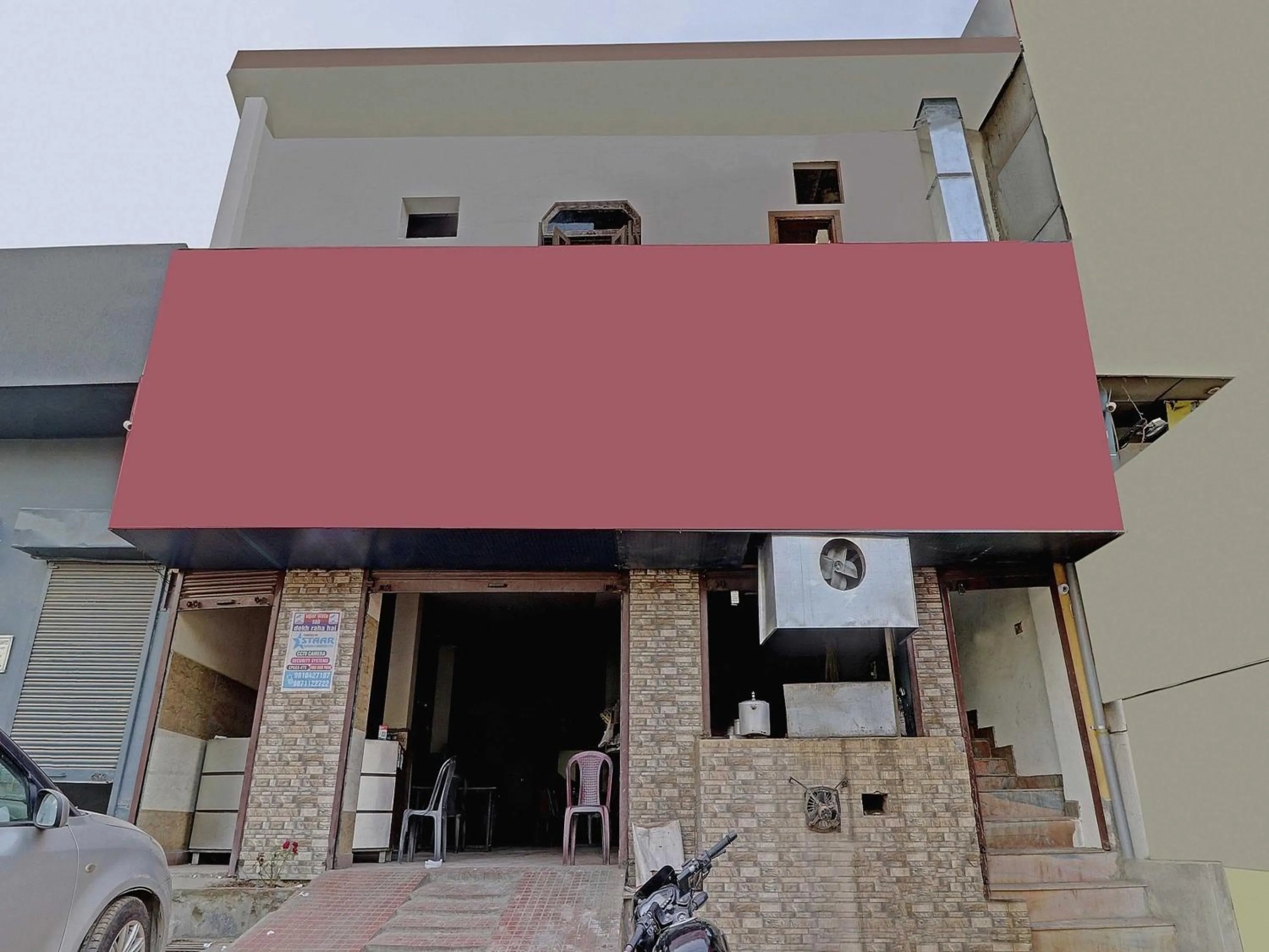 Facade/entrance in Hotel O Redison inn