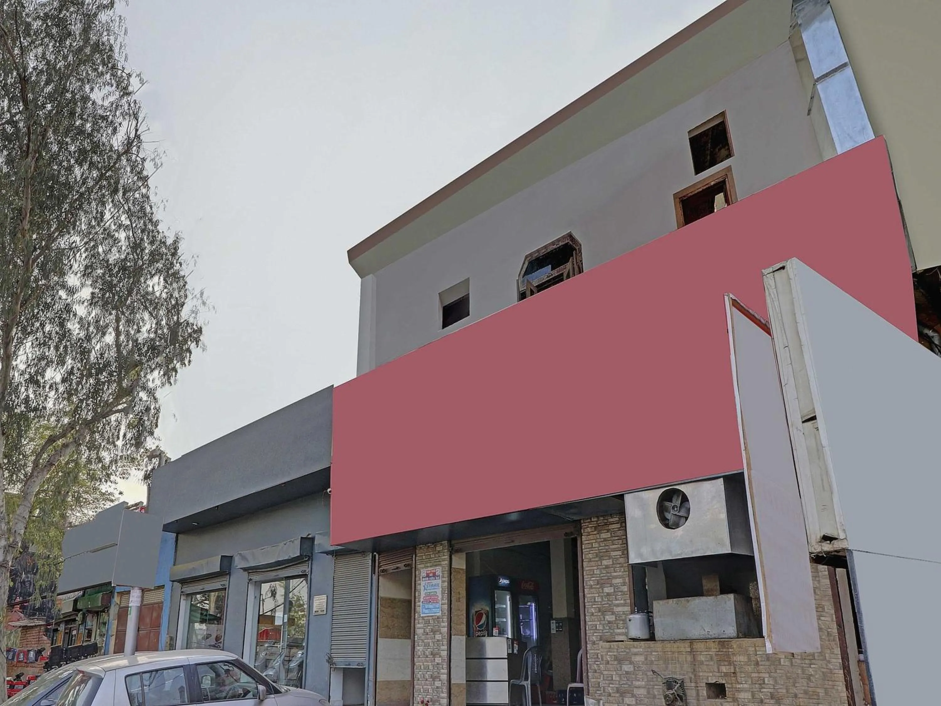 Facade/entrance in Hotel O Redison inn