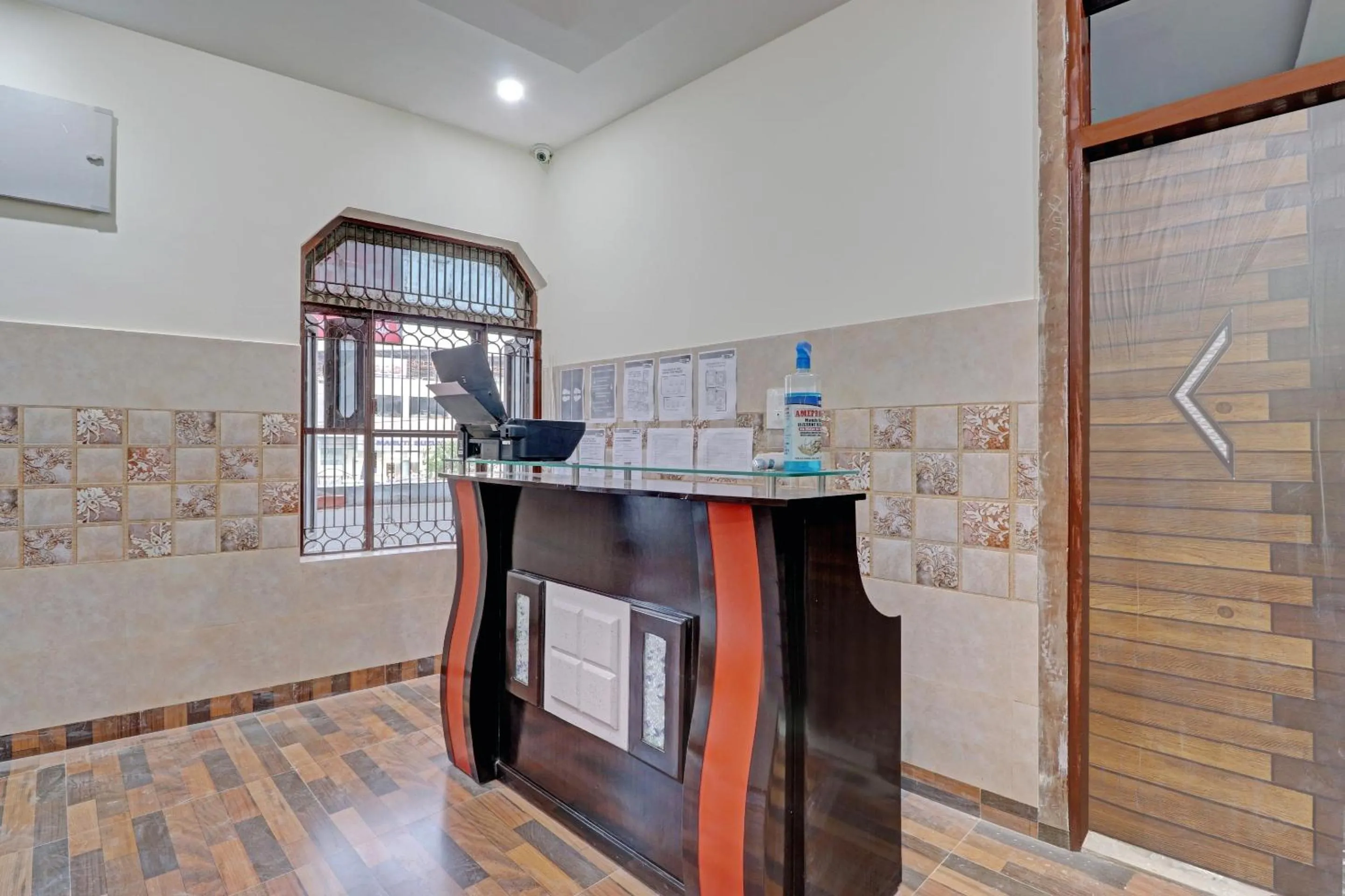 Lobby or reception in Hotel O Redison inn