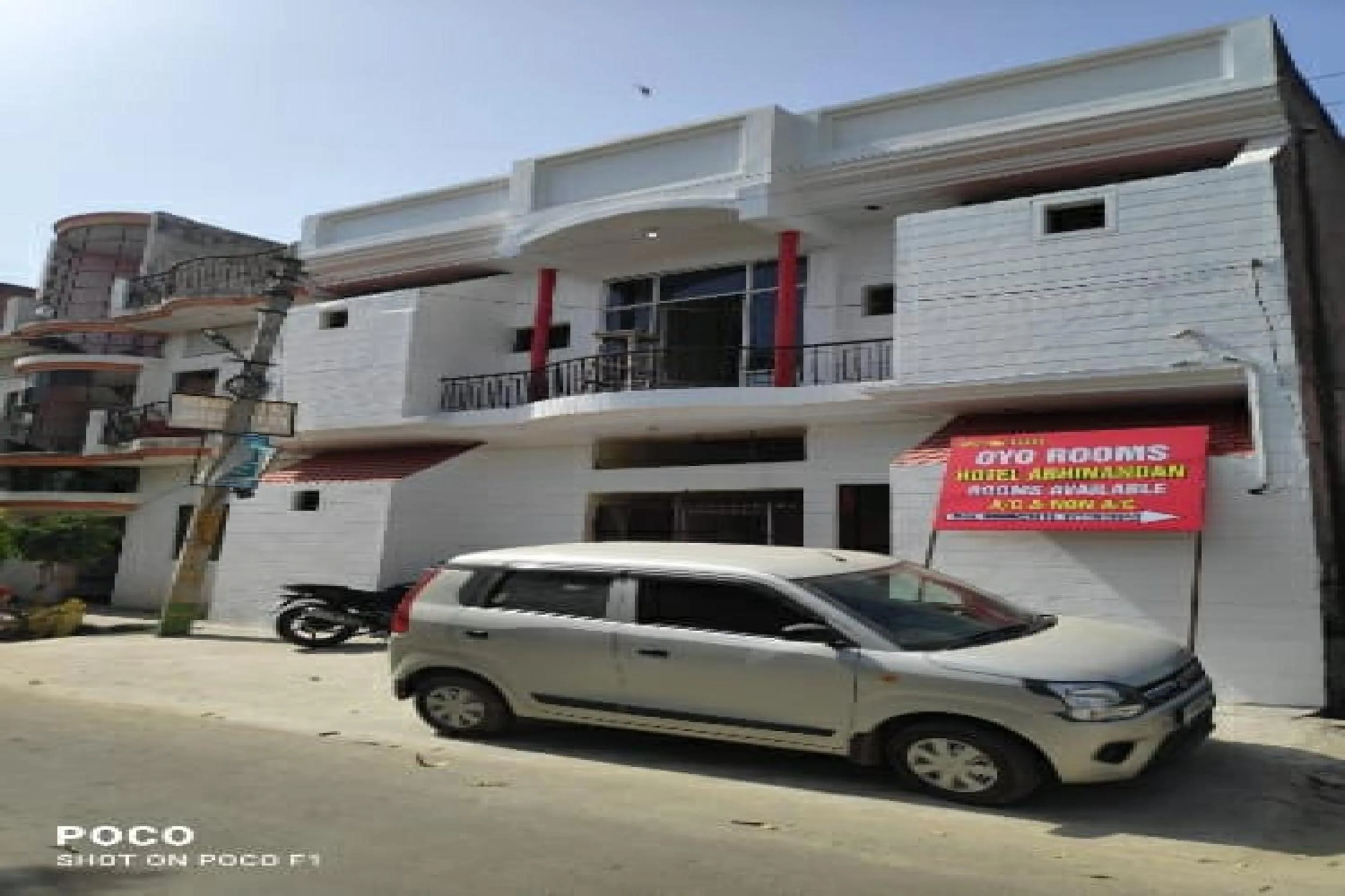 Facade/entrance in SPOT ON Hotel Abhinandan