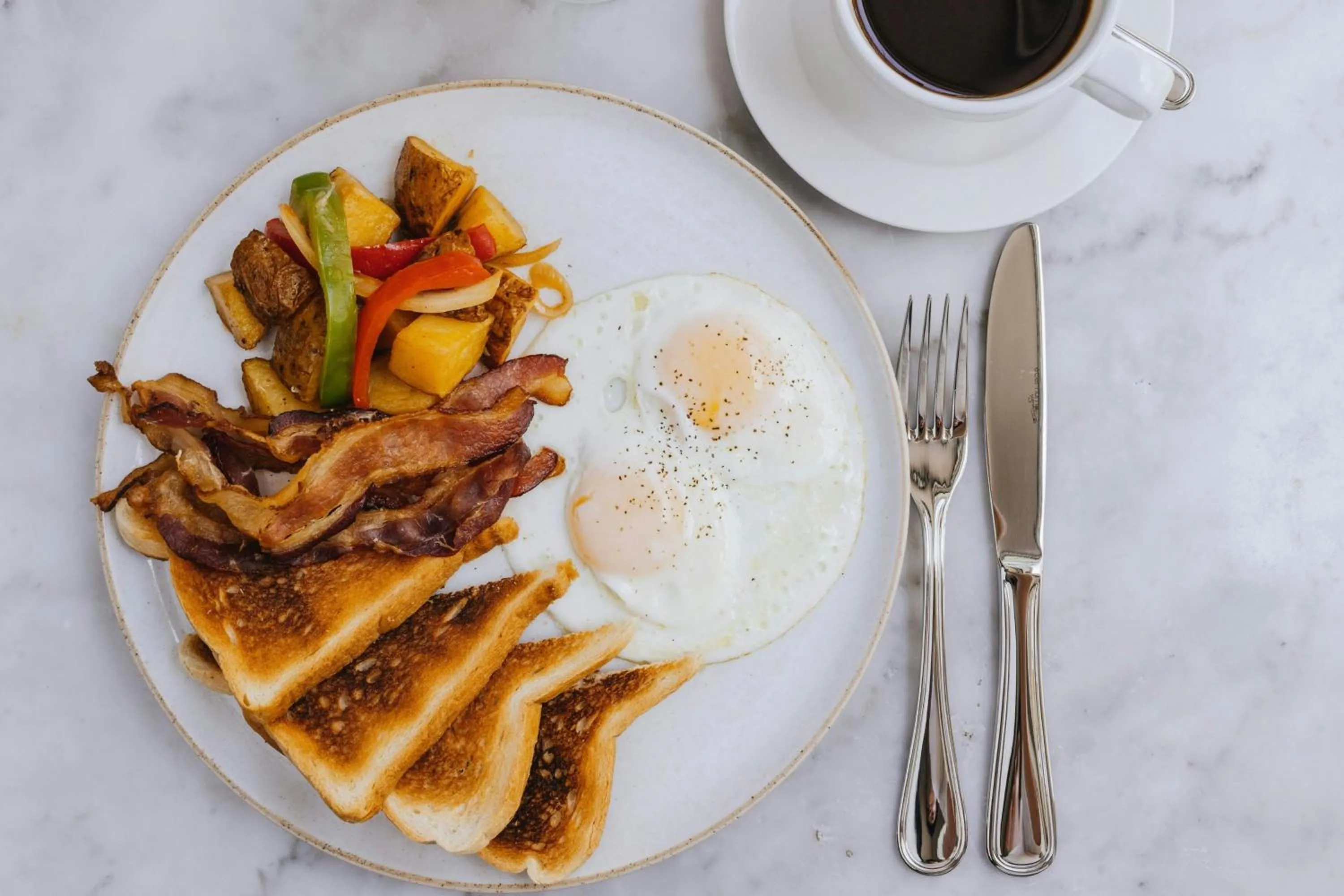 Breakfast in Courtyard by Marriott Aruba Resort