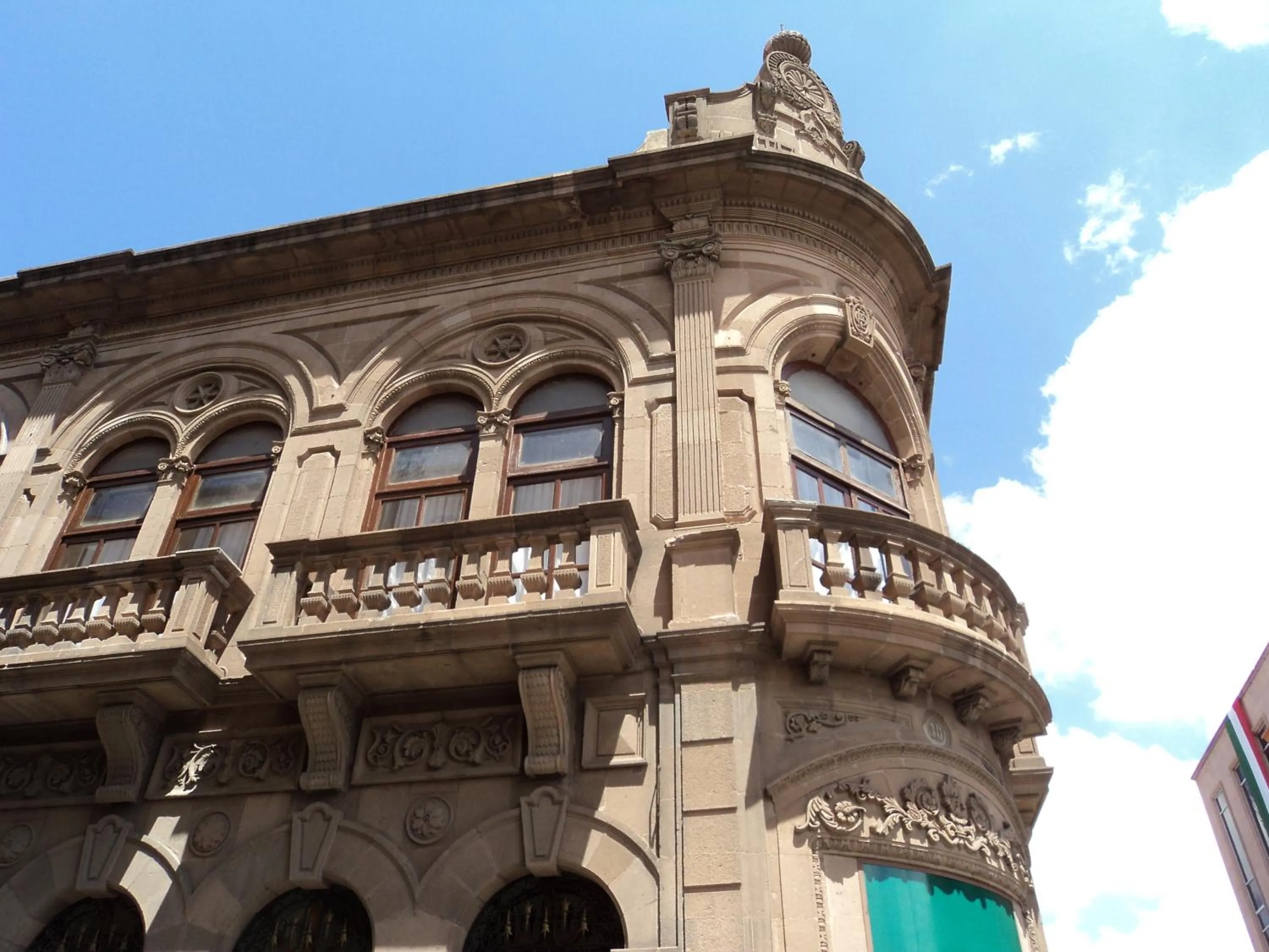 Facade/entrance in Hotel San Francisco