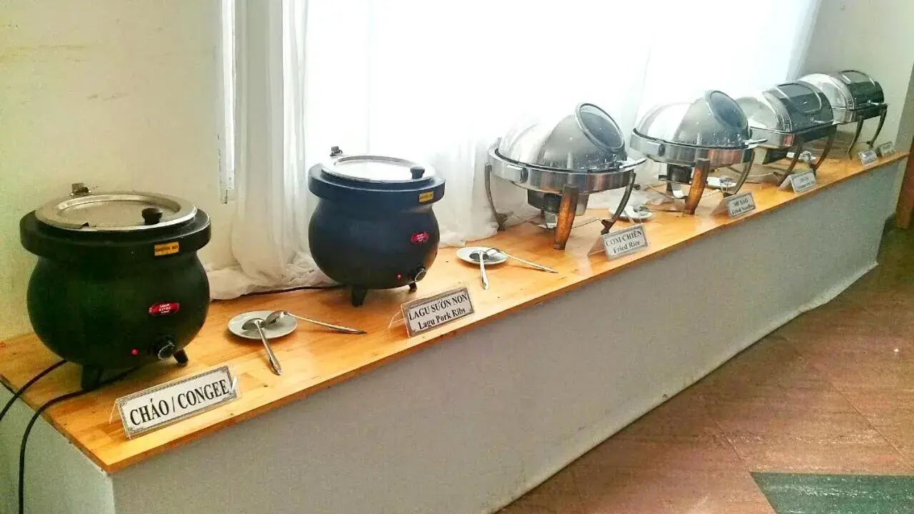 Breakfast in Long Beach Hotel Breakfast in Long Beach Hotel