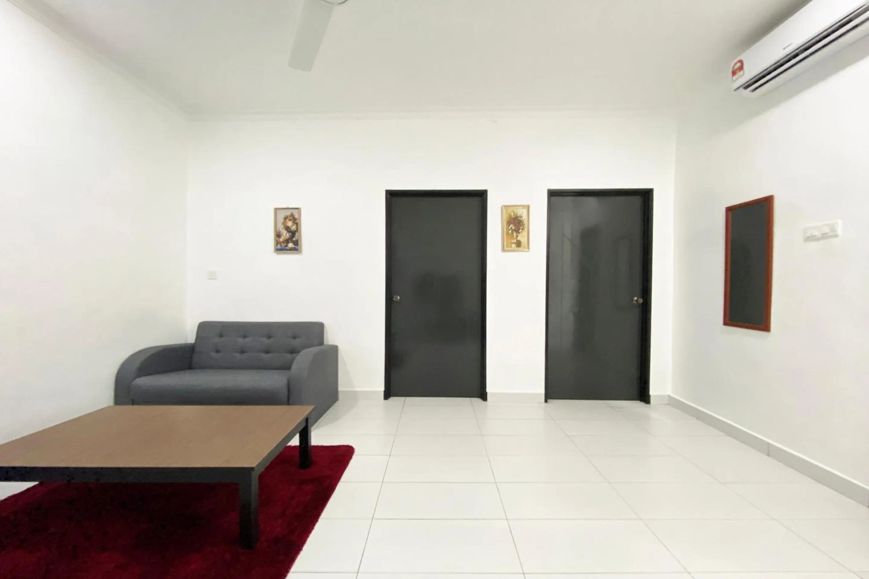 Bedroom in Hotel O Dh Residence