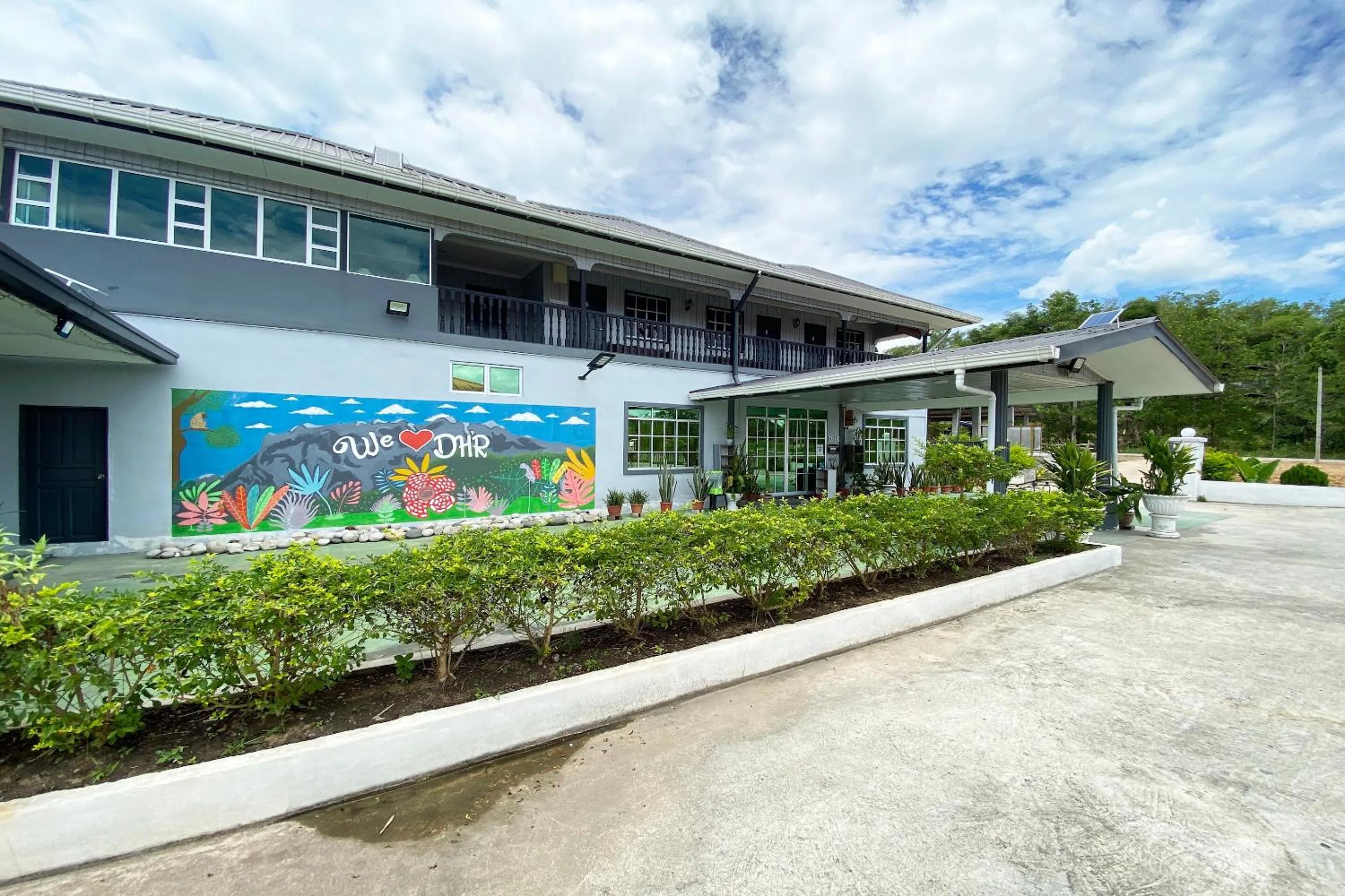Facade/entrance in Hotel O Dh Residence